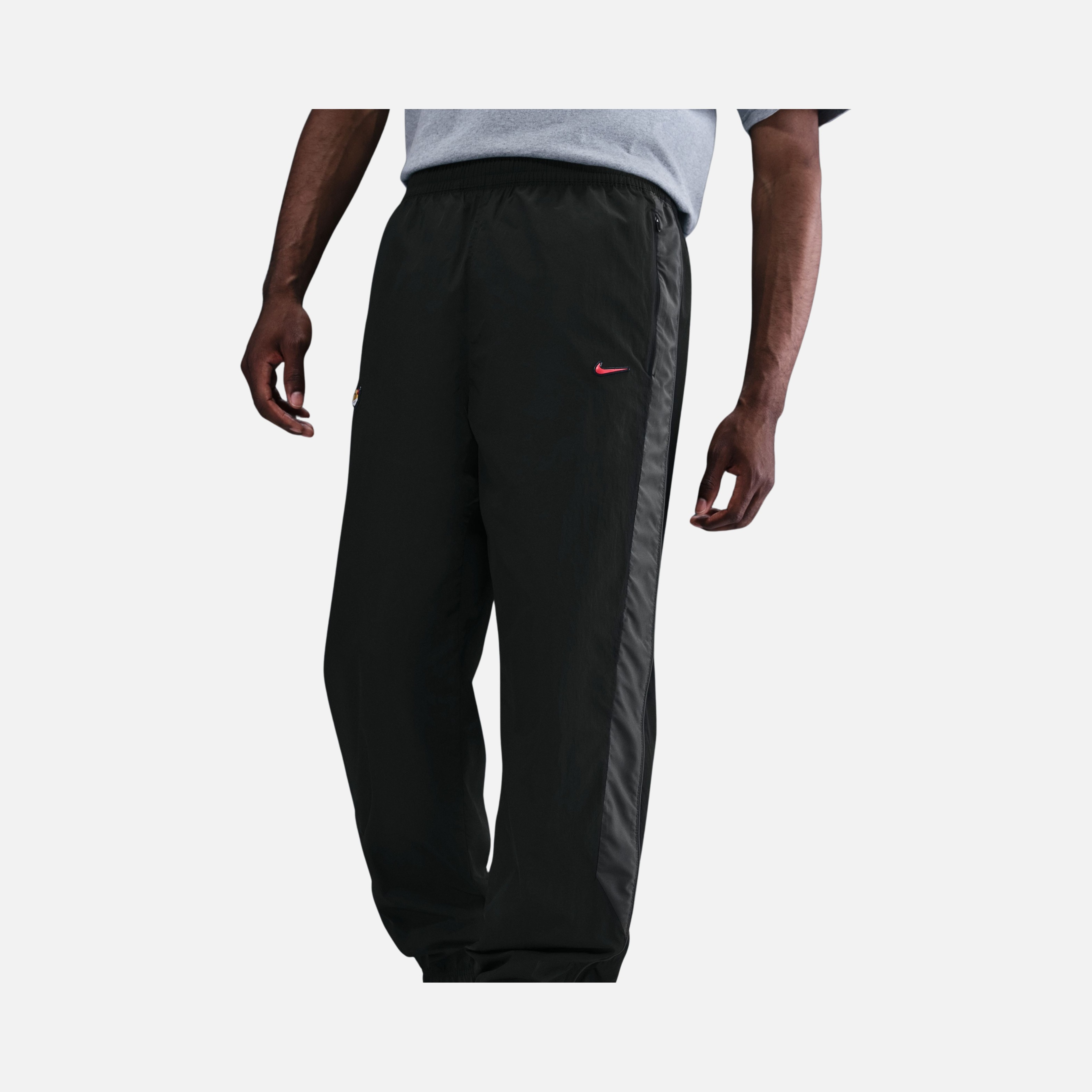 Nike Sportswear Tuned Air Graphics Woven Fabric Lined Erkek Eşofman Altı