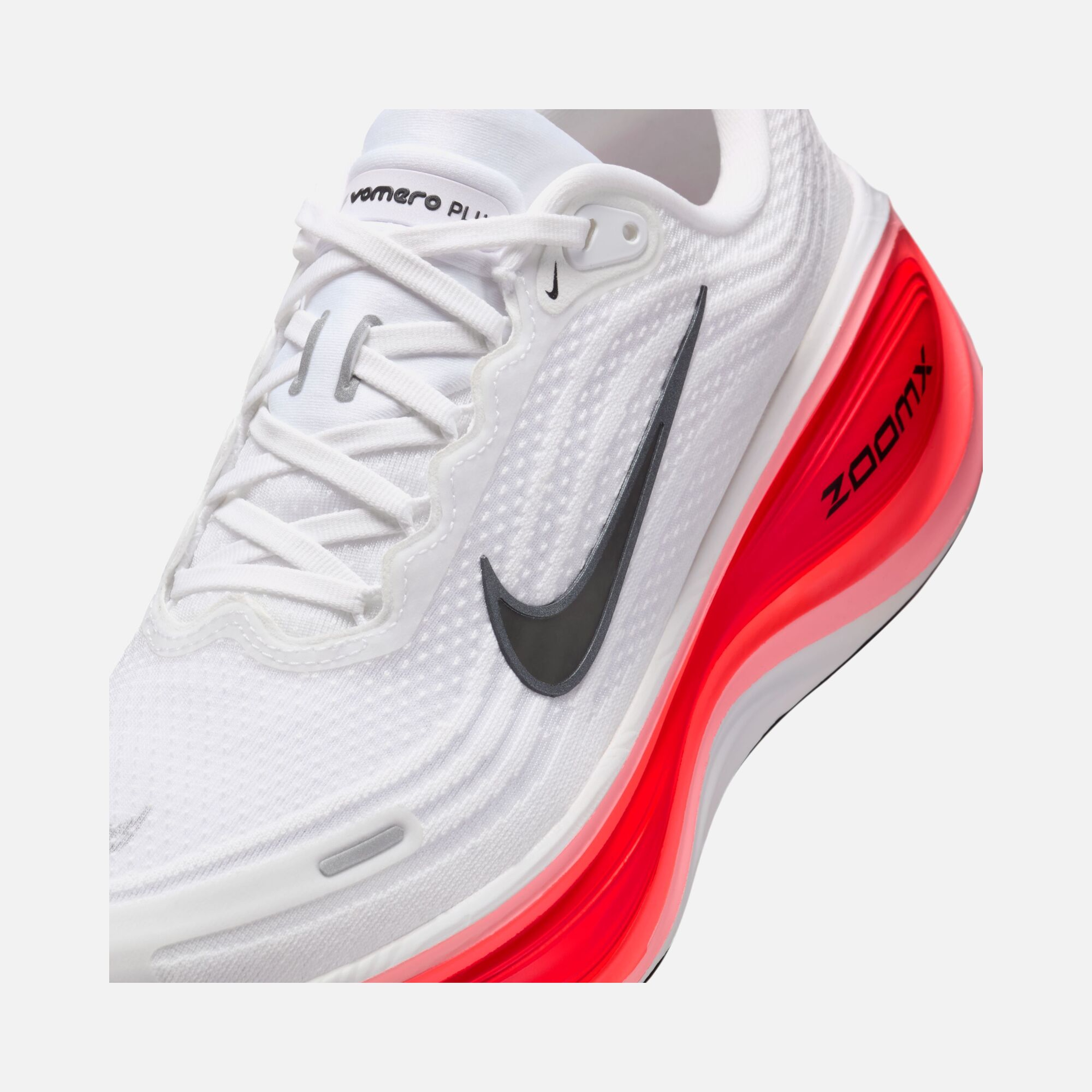 Nike Vomero Plus Erkek Spor Ayakkabı