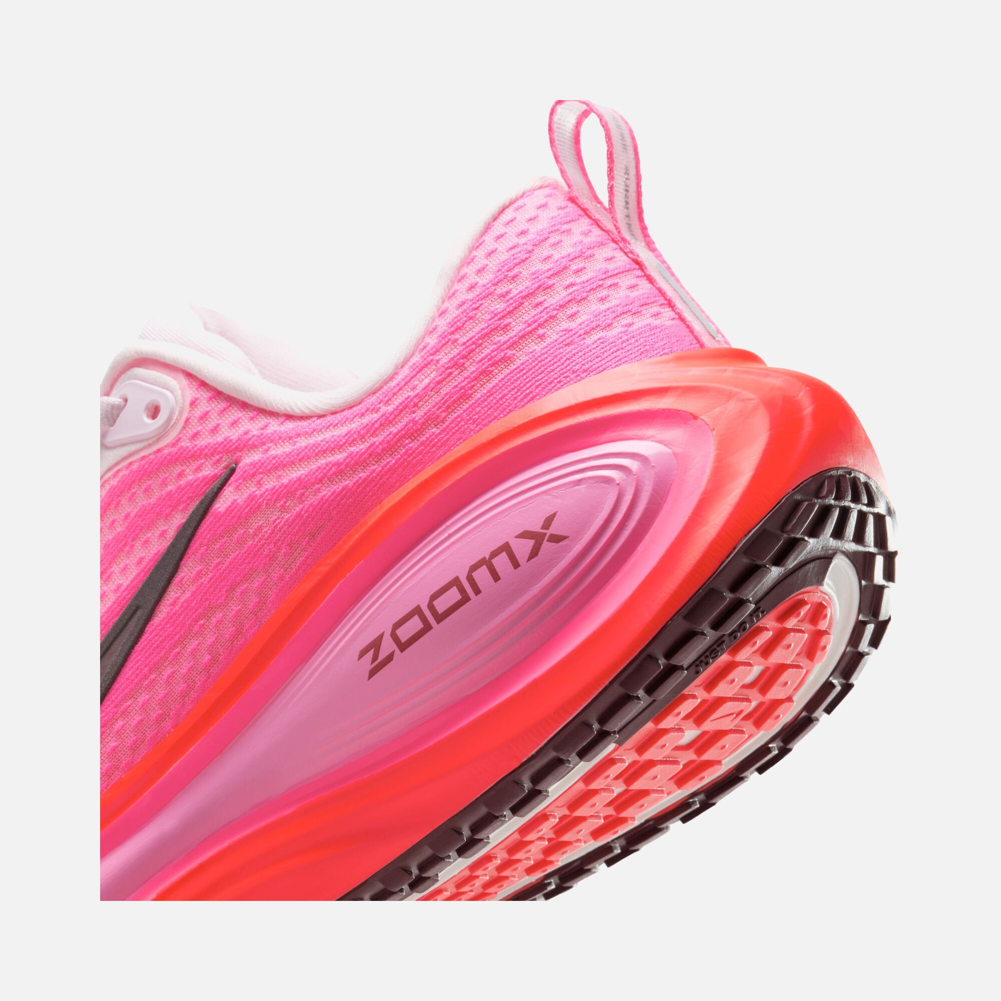 Nike Vomero Plus SS26 Kadın Spor Ayakkabı