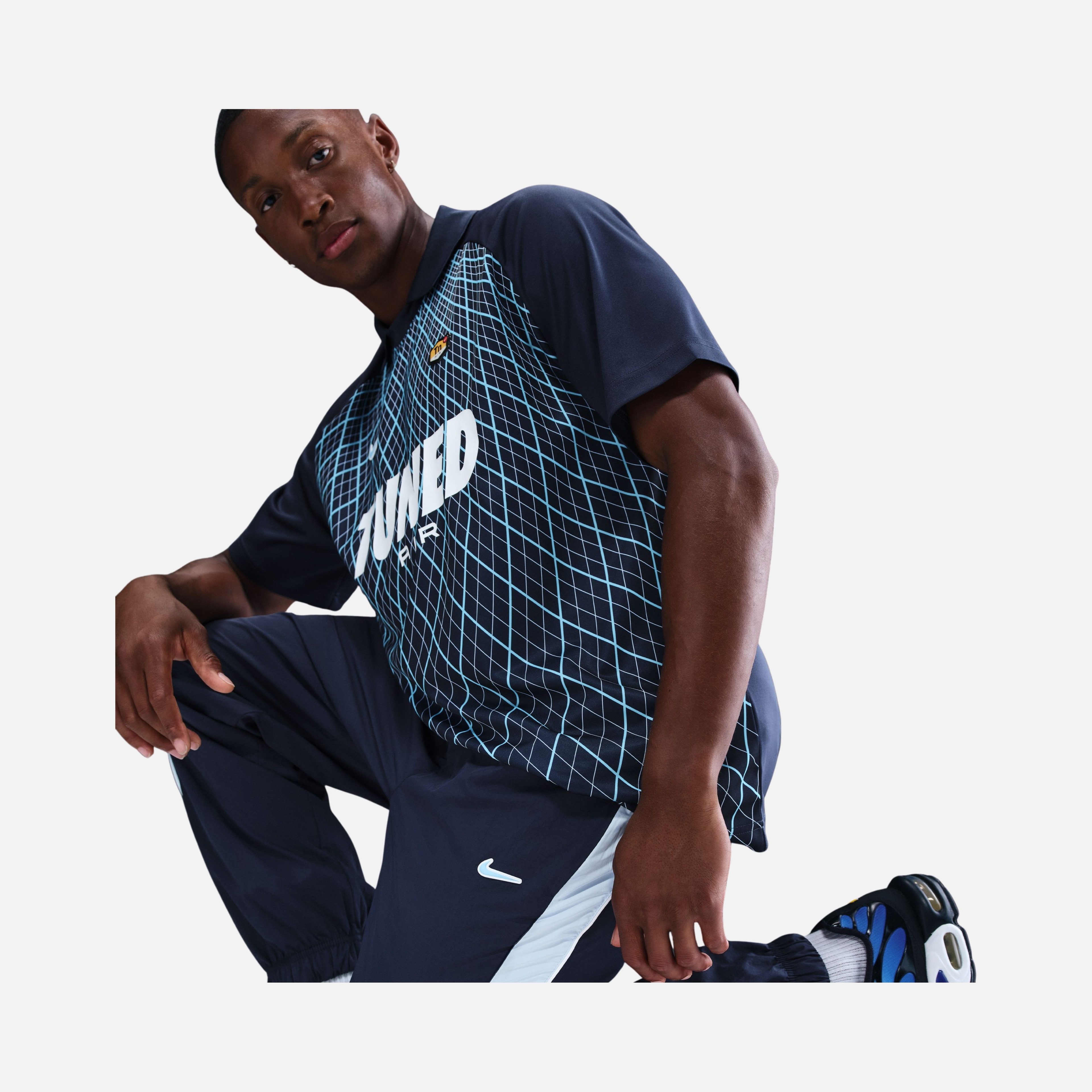 Nike Sportswear Tuned Air Graphics Woven Fabric Lined Erkek Eşofman Altı