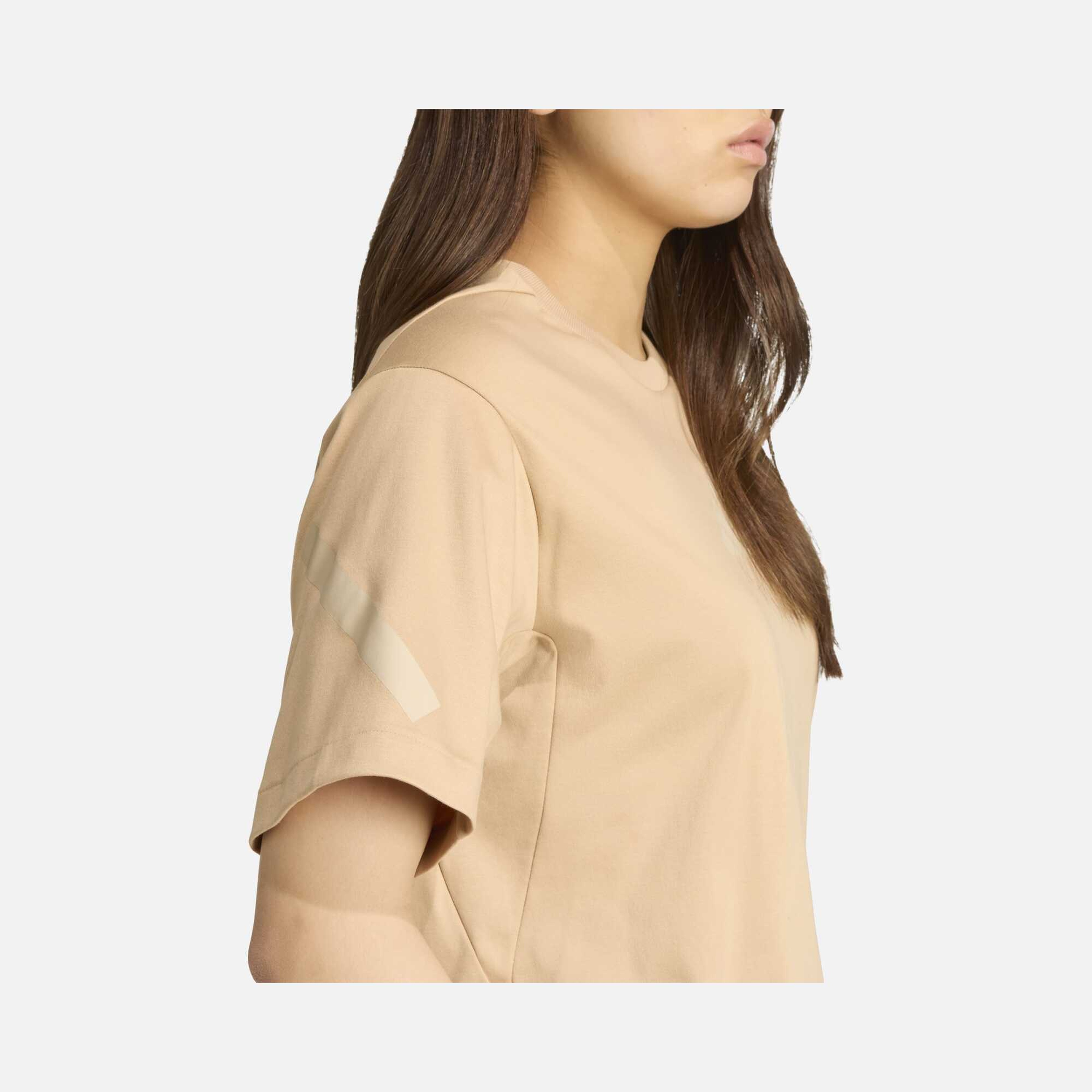 adidas Z.N.E. Sportswear Short-Sleeve Kadın Tişört