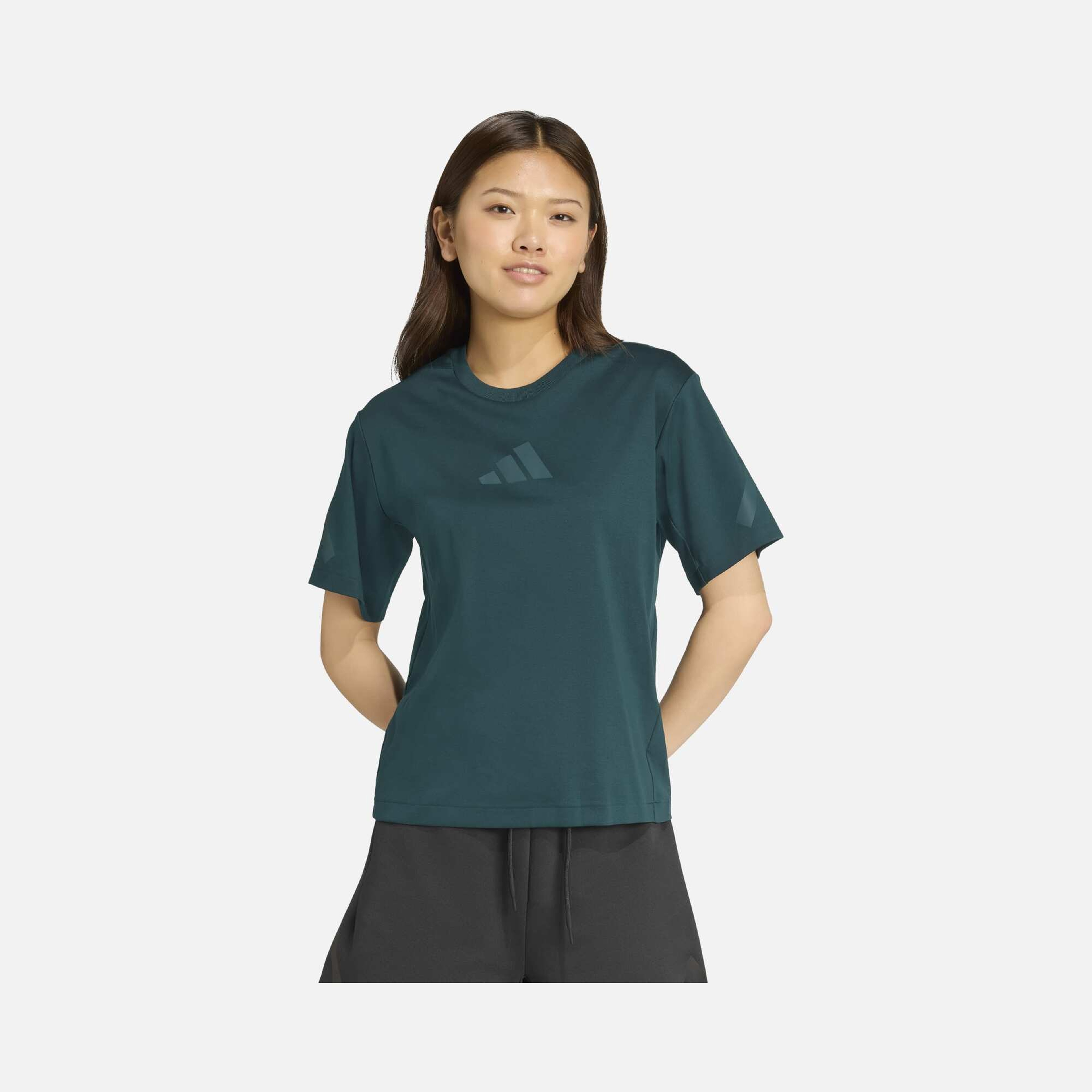 adidas Z.N.E. Sportswear Short-Sleeve Kadın Tişört