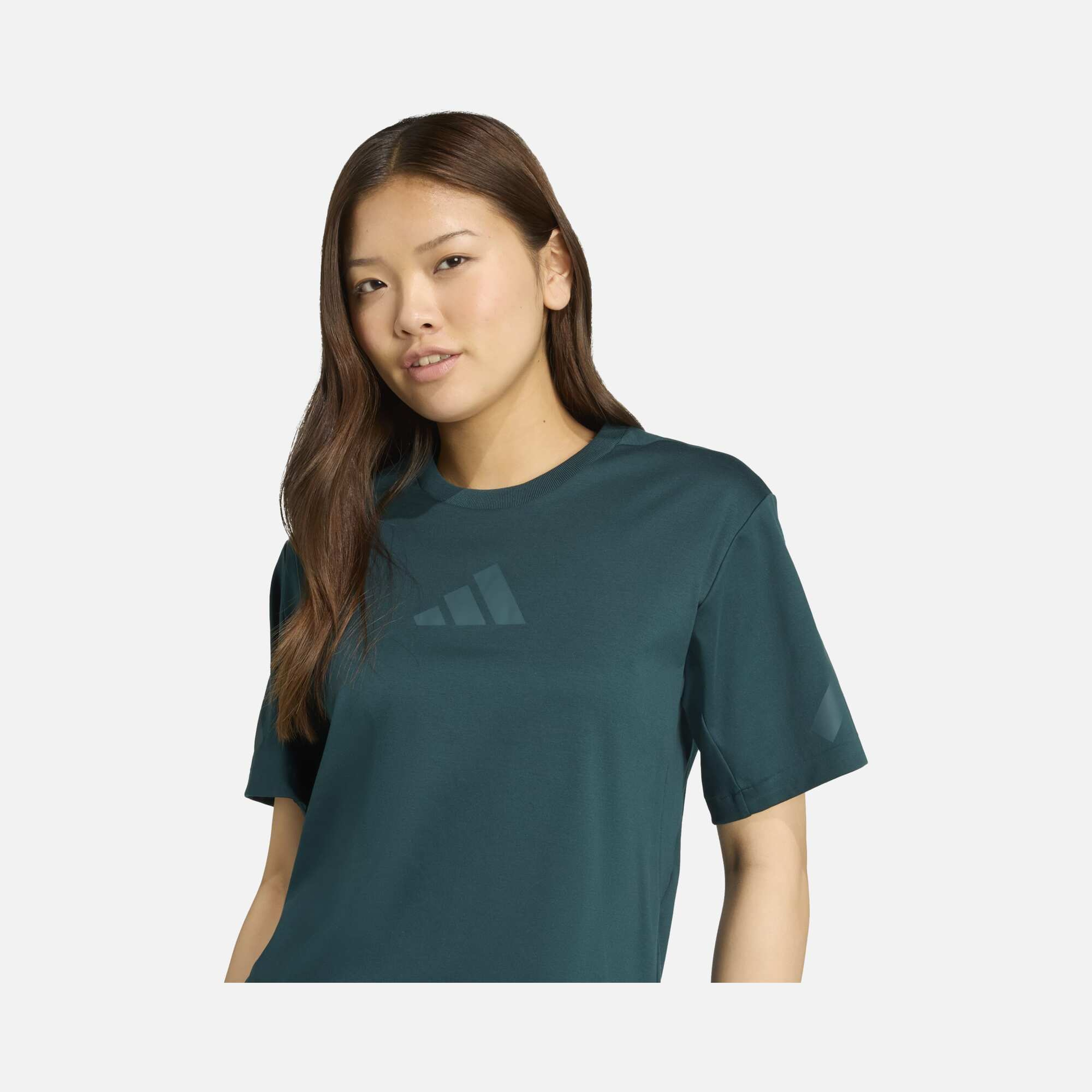 adidas Z.N.E. Sportswear Short-Sleeve Kadın Tişört