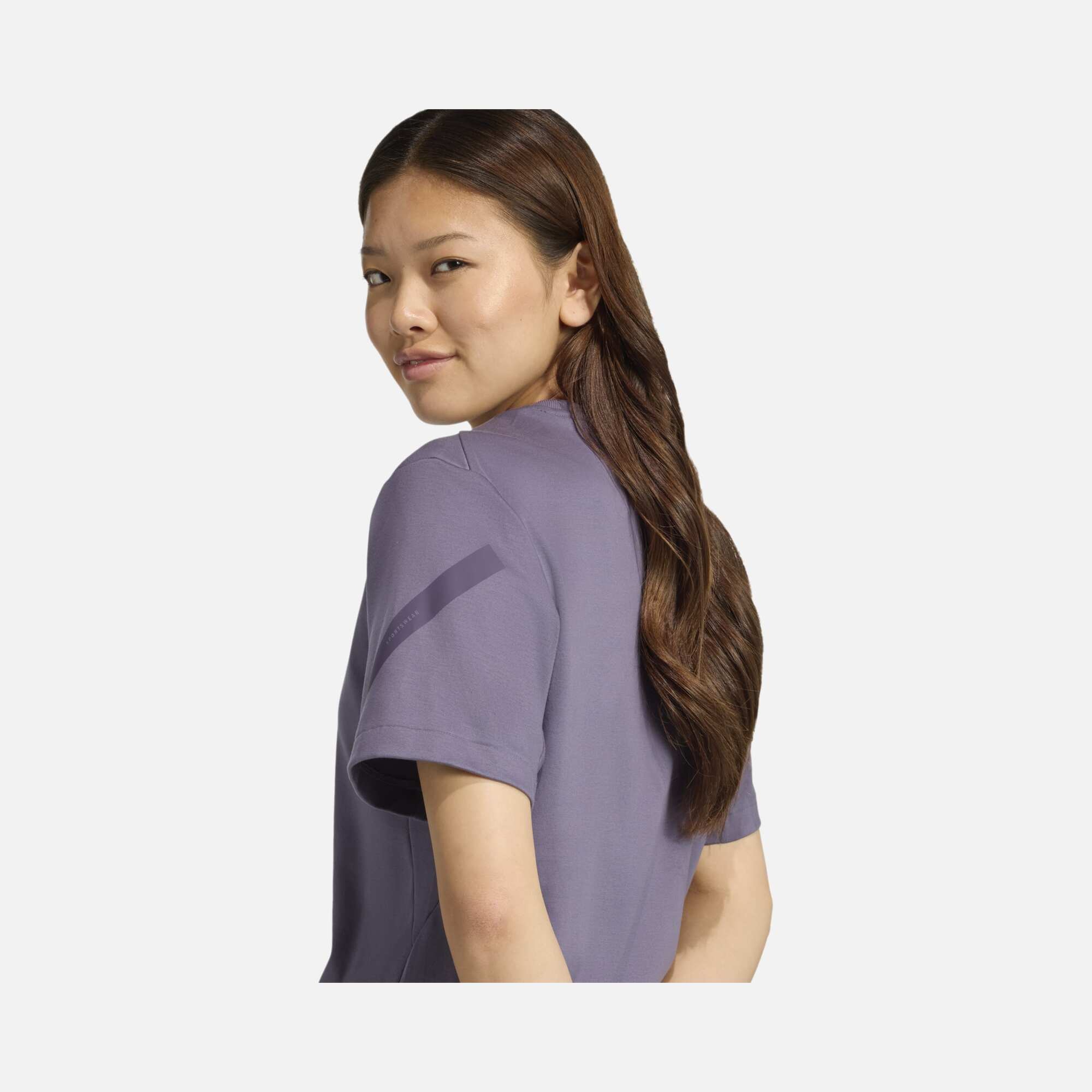 adidas Z.N.E. Sportswear Short-Sleeve Kadın Tişört