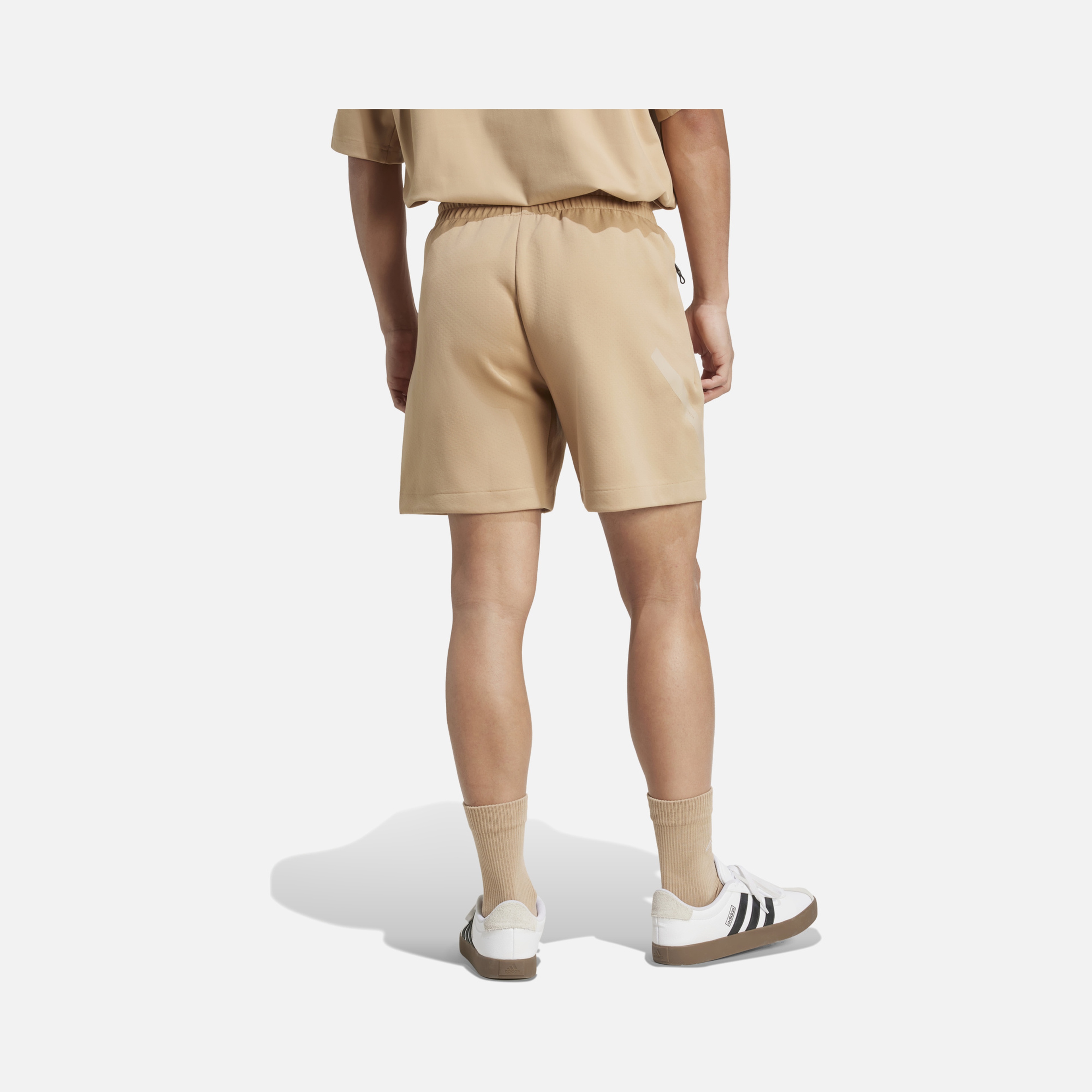 adidas Z.N.E. Sportswear Regular-Fit Mid-Rise Erkek Şort