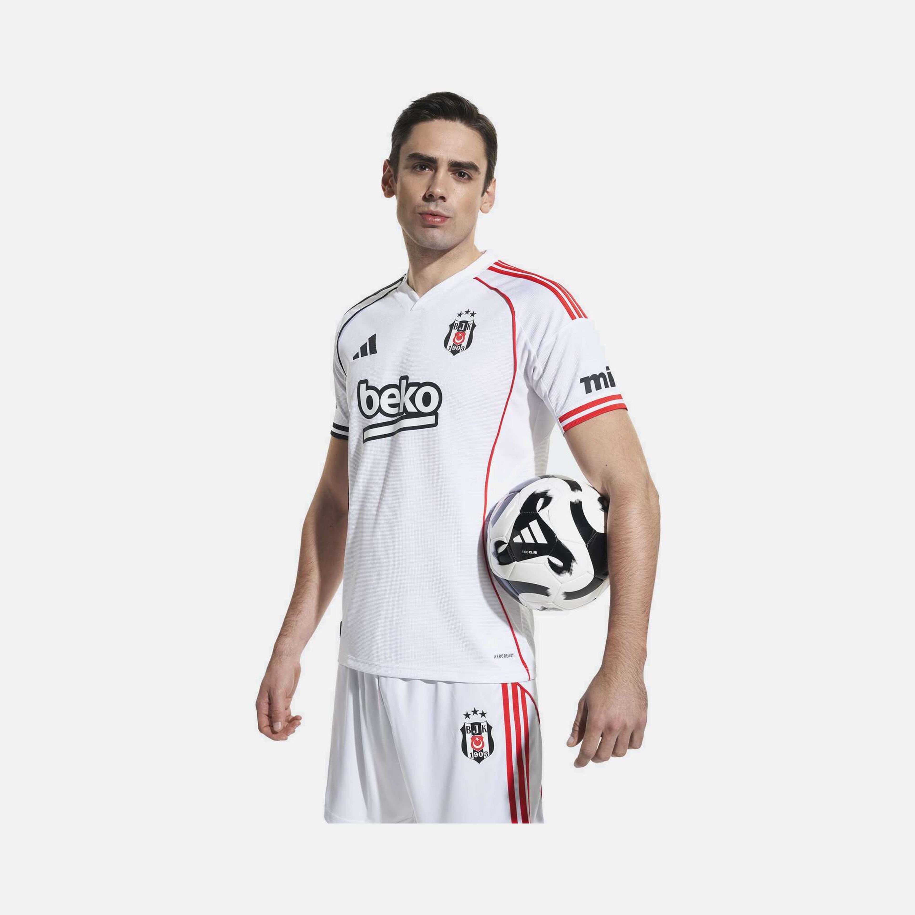 adidas Beşiktaş 2025-2026 İç Saha Erkek Forma