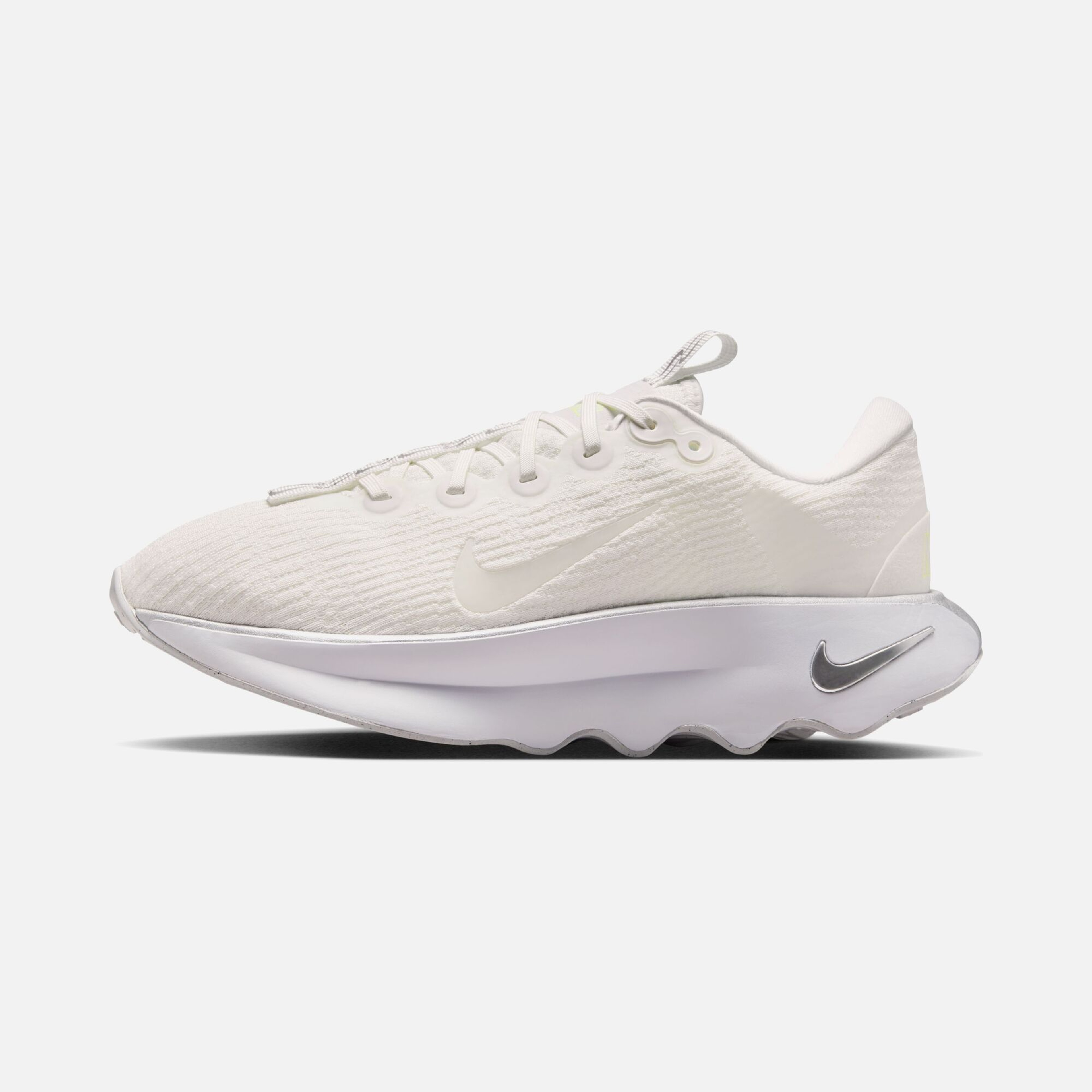 Nike Motiva Walking Kadın Spor Ayakkabı