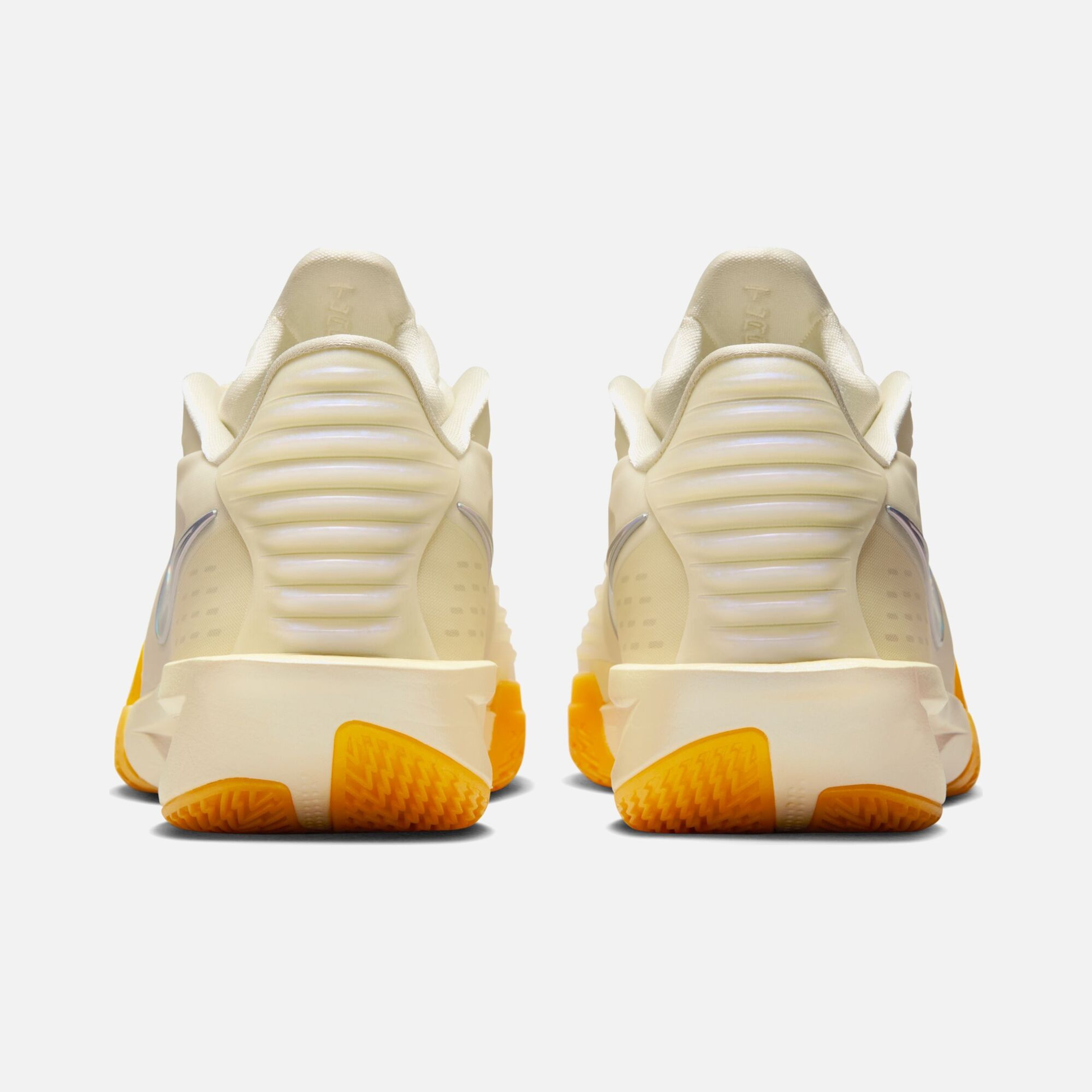 Nike G.T. Cut 3 Turbo Erkek Basketbol Ayakkabısı