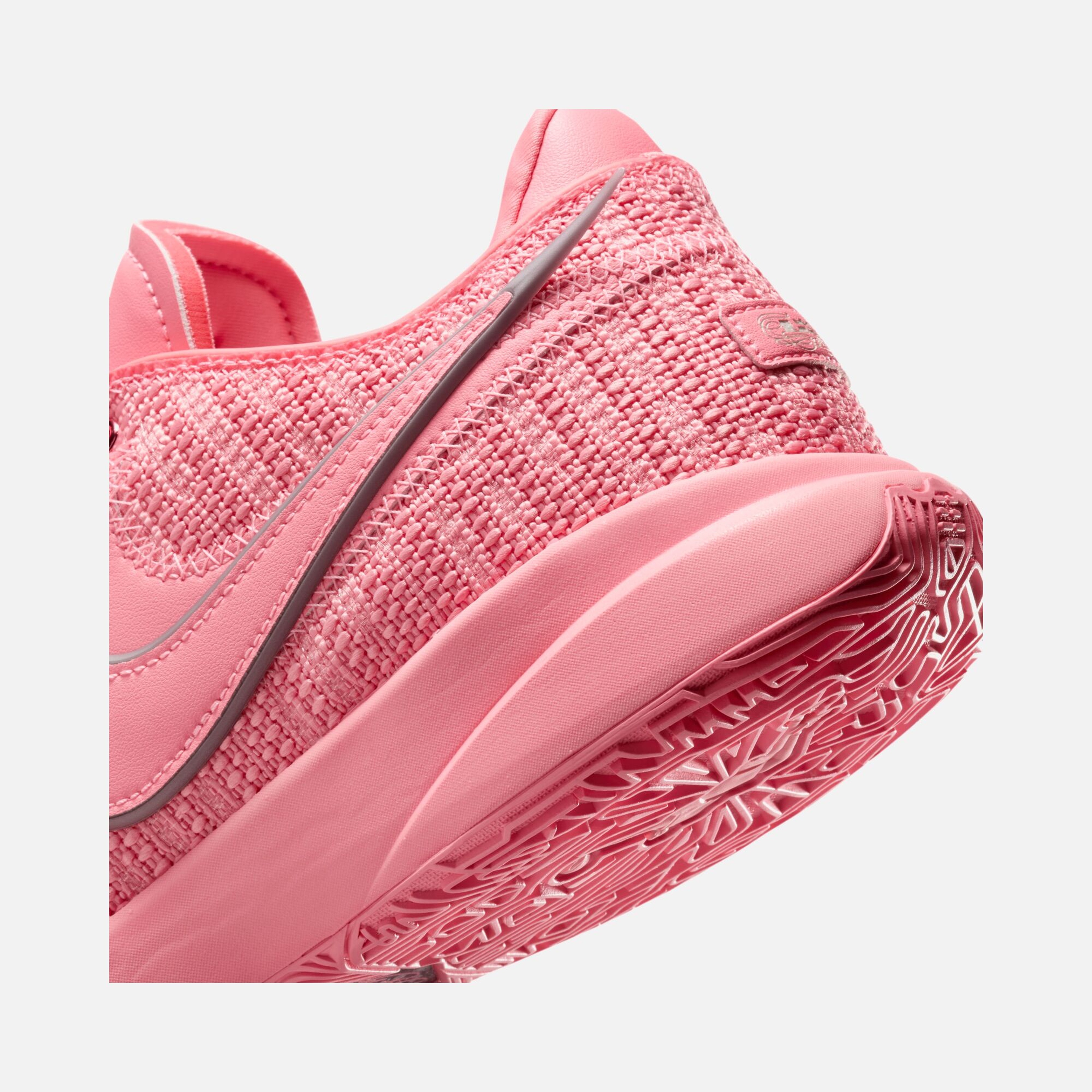 Nike LeBron James XX Erkek Basketbol Ayakkabısı