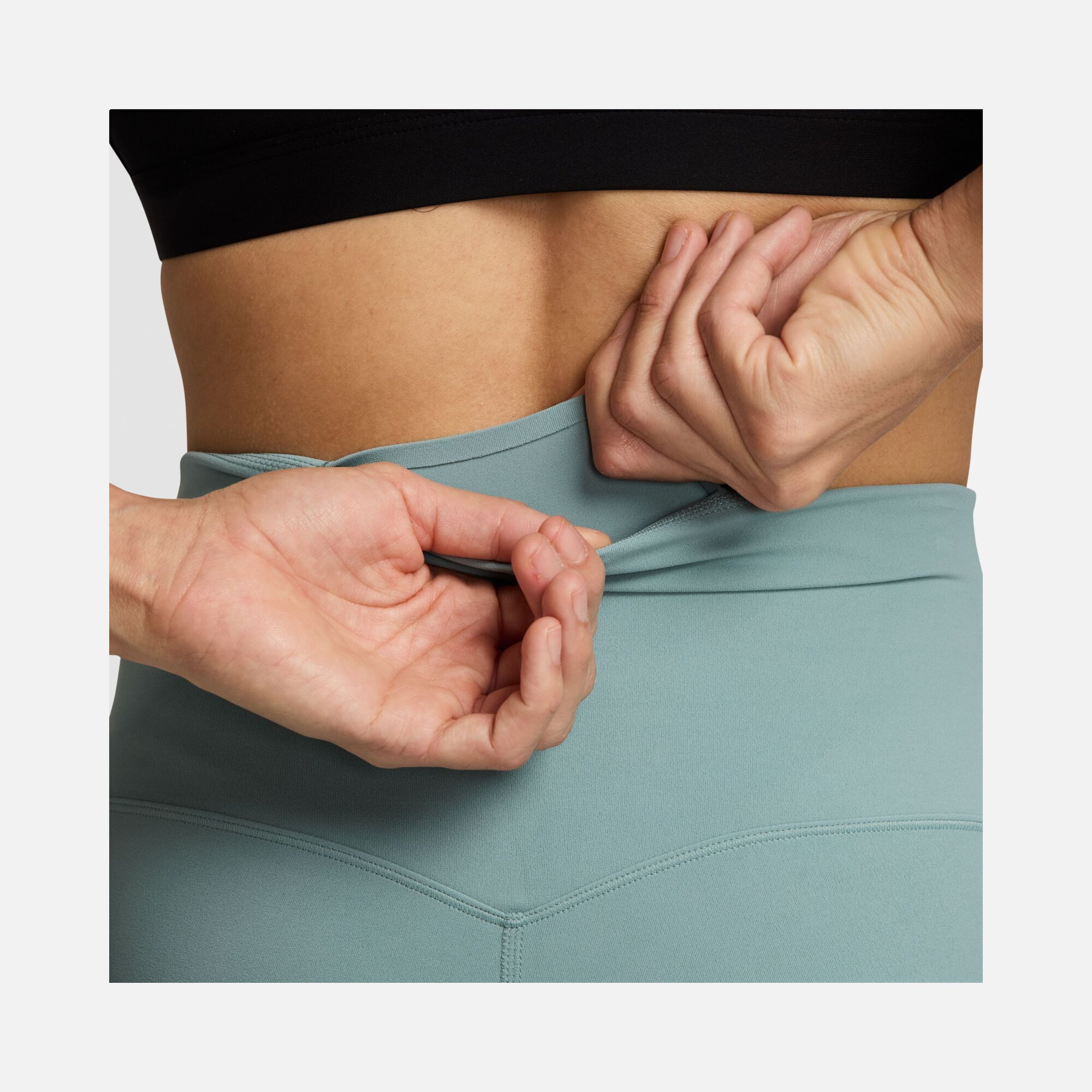 Nike Dri-Fit Zenvy Gentle-Support InfinaSoft High-Waisted 7/8 Training Kadın Tayt