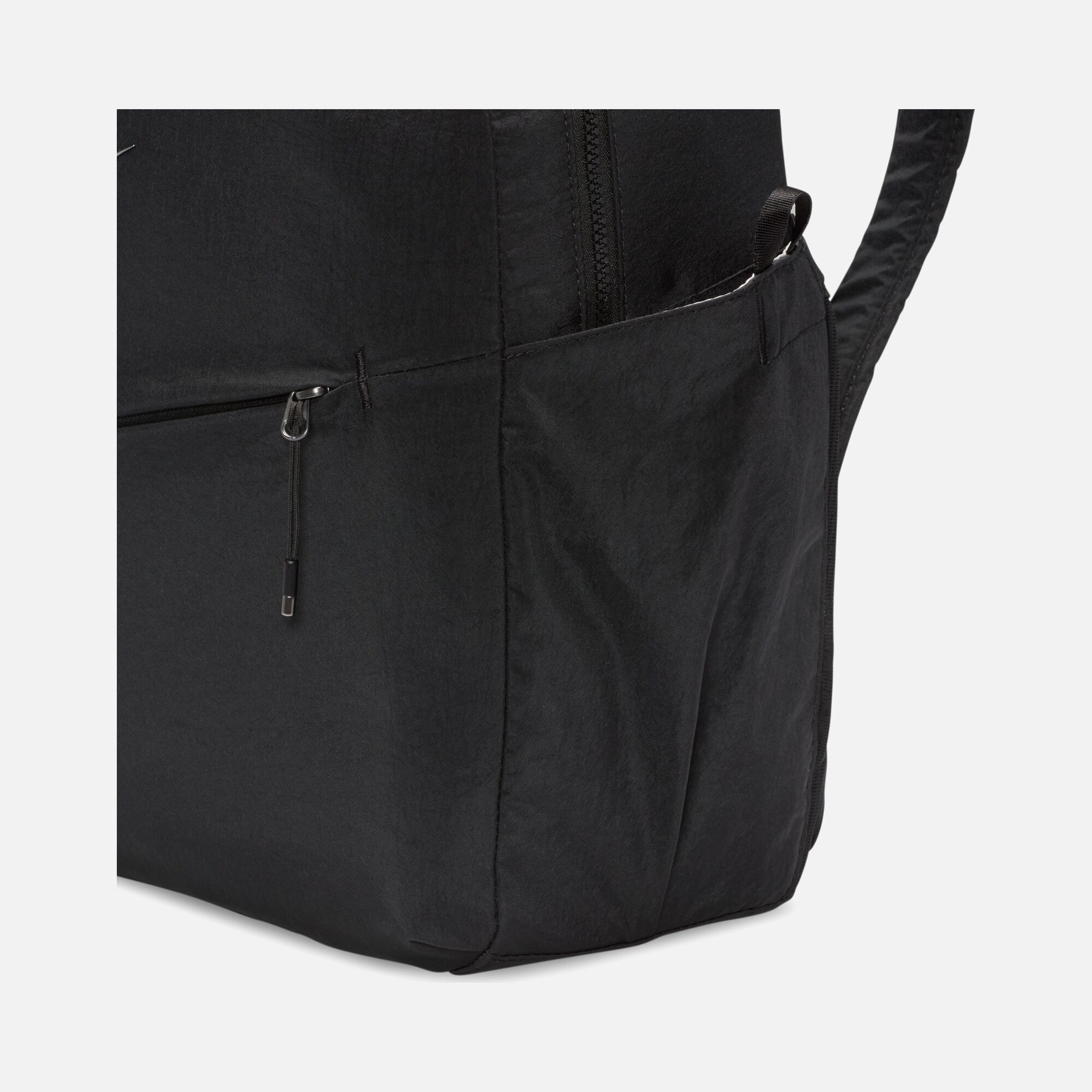 Nike Sportswear Aura (24 L) Kadın Sırt Çantası