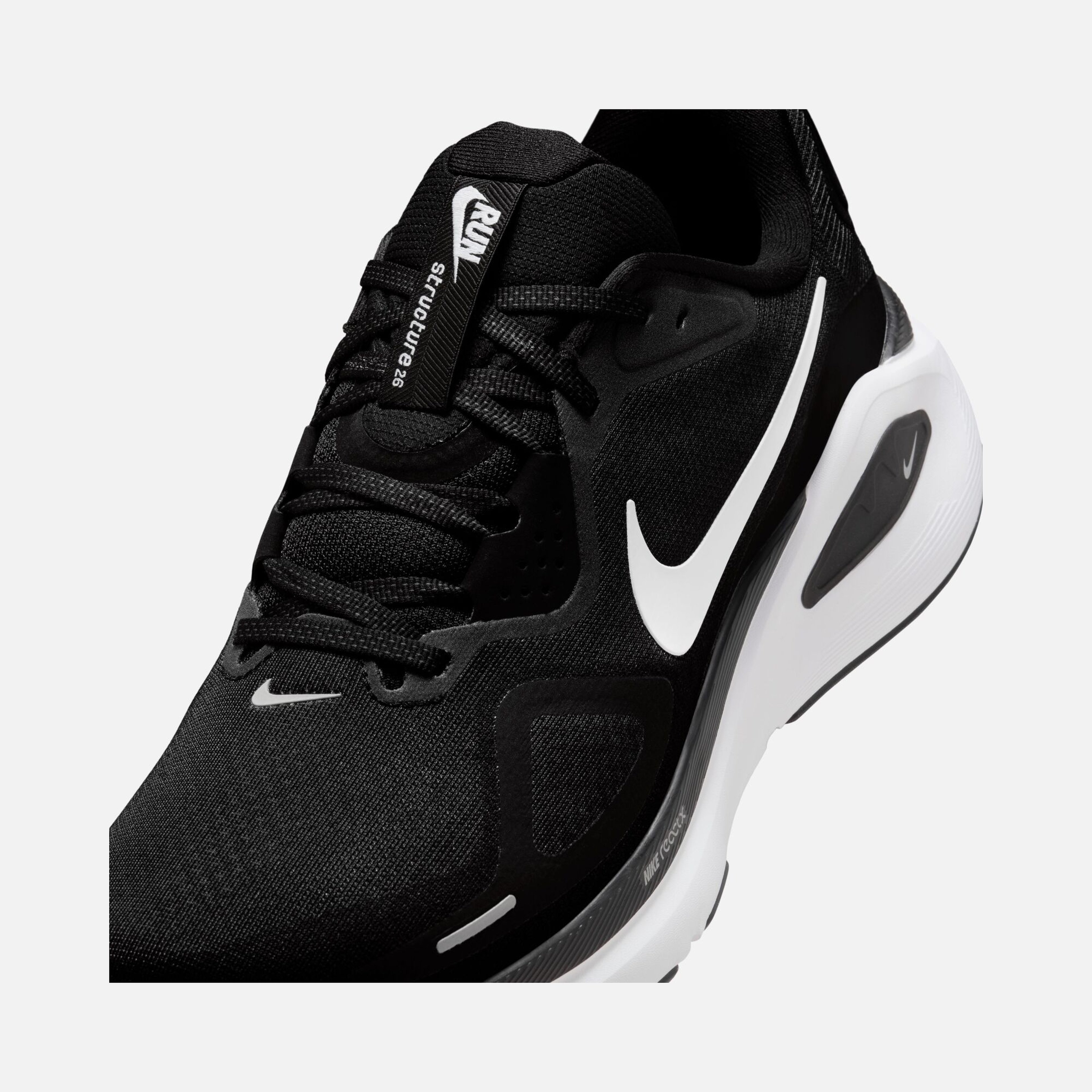 Nike Structure 26 Erkek Spor Ayakkabı