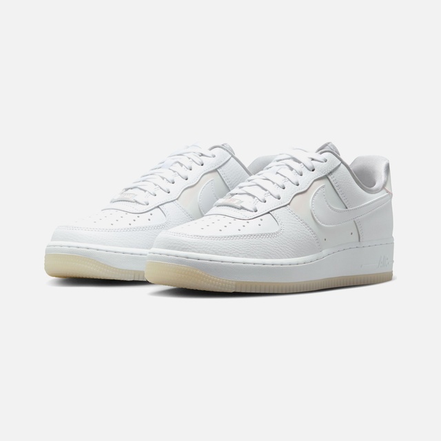 Nike Beyaz Nike Air Force 1