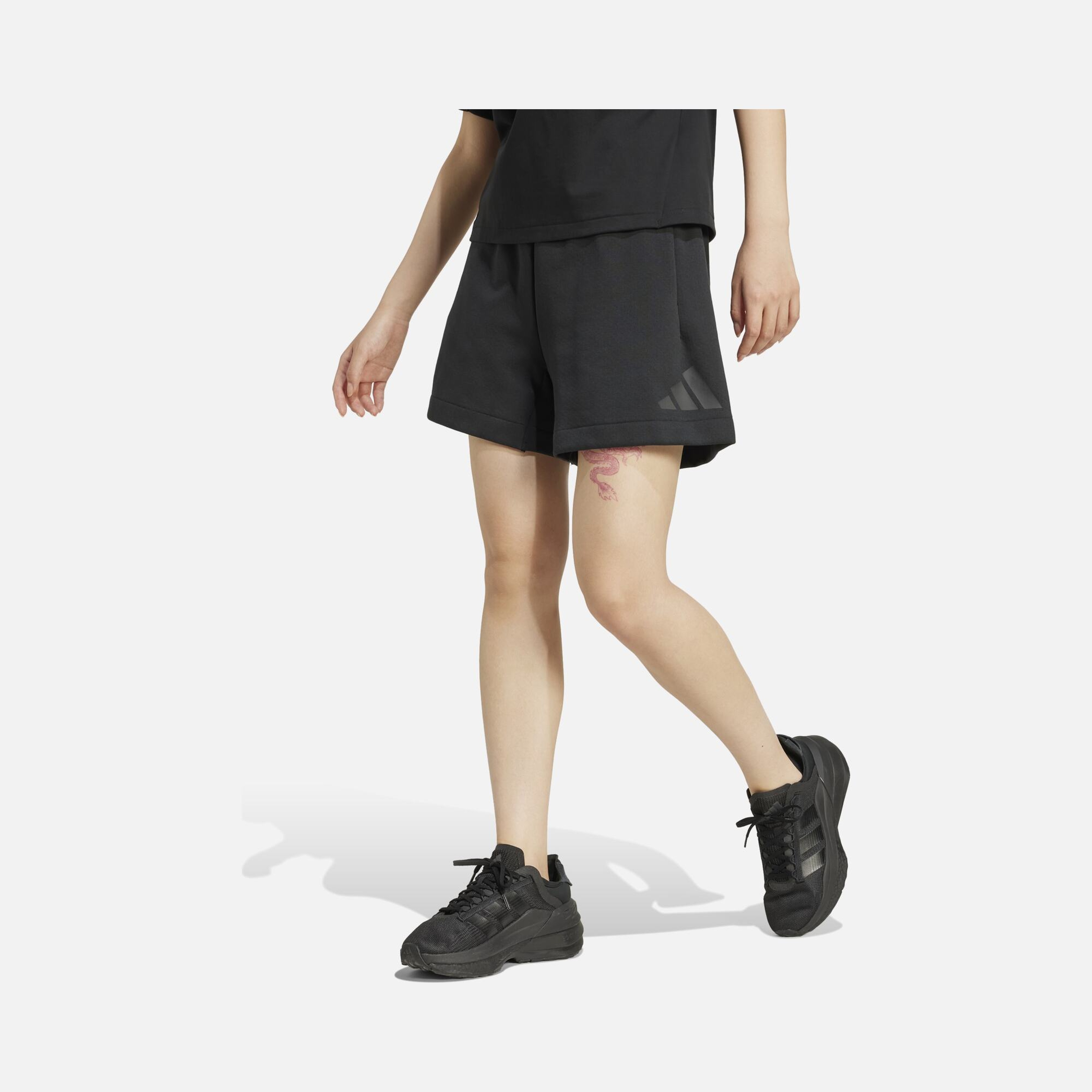 adidas Z.N.E. Sportswear Kadın Şort