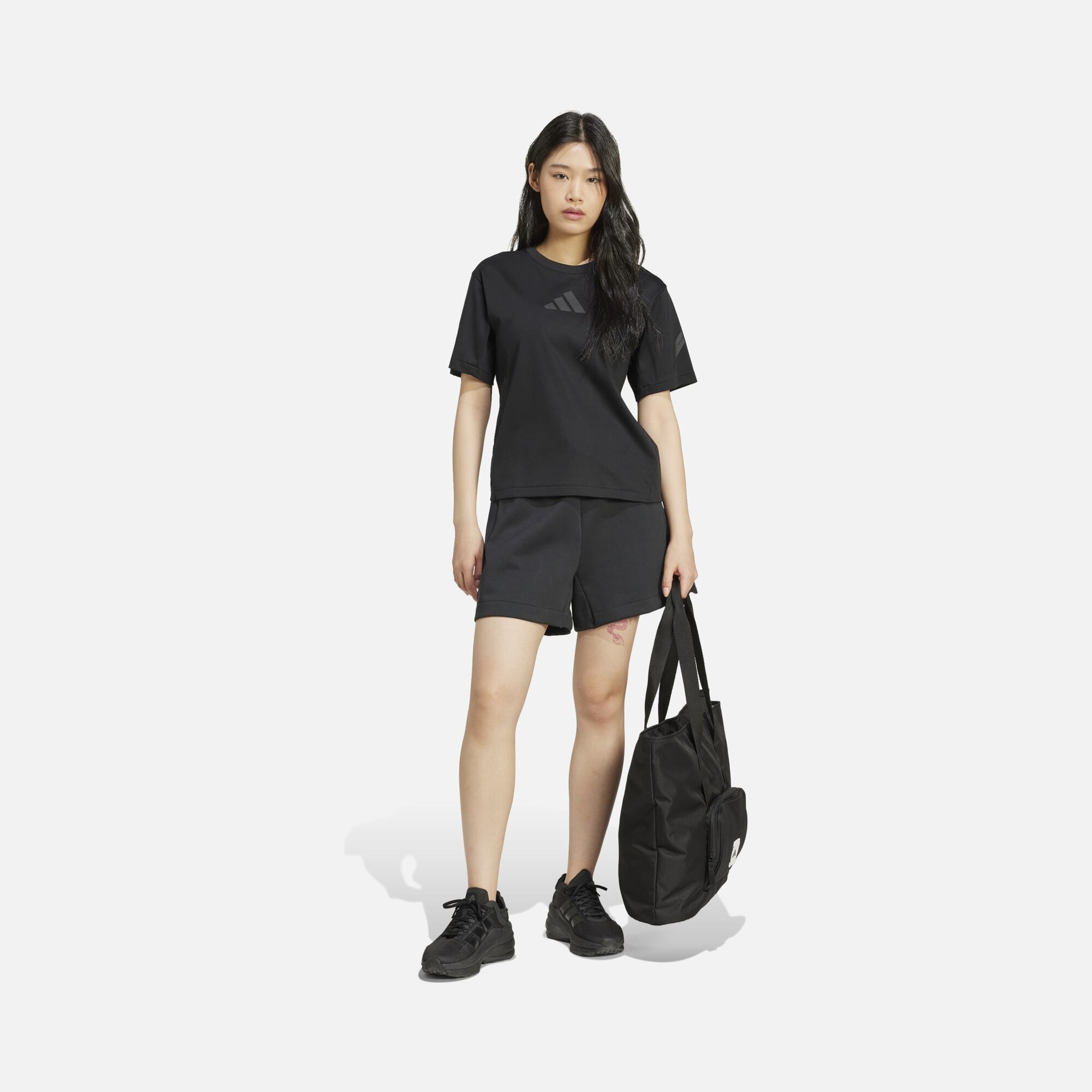 adidas Z.N.E. Sportswear Kadın Şort