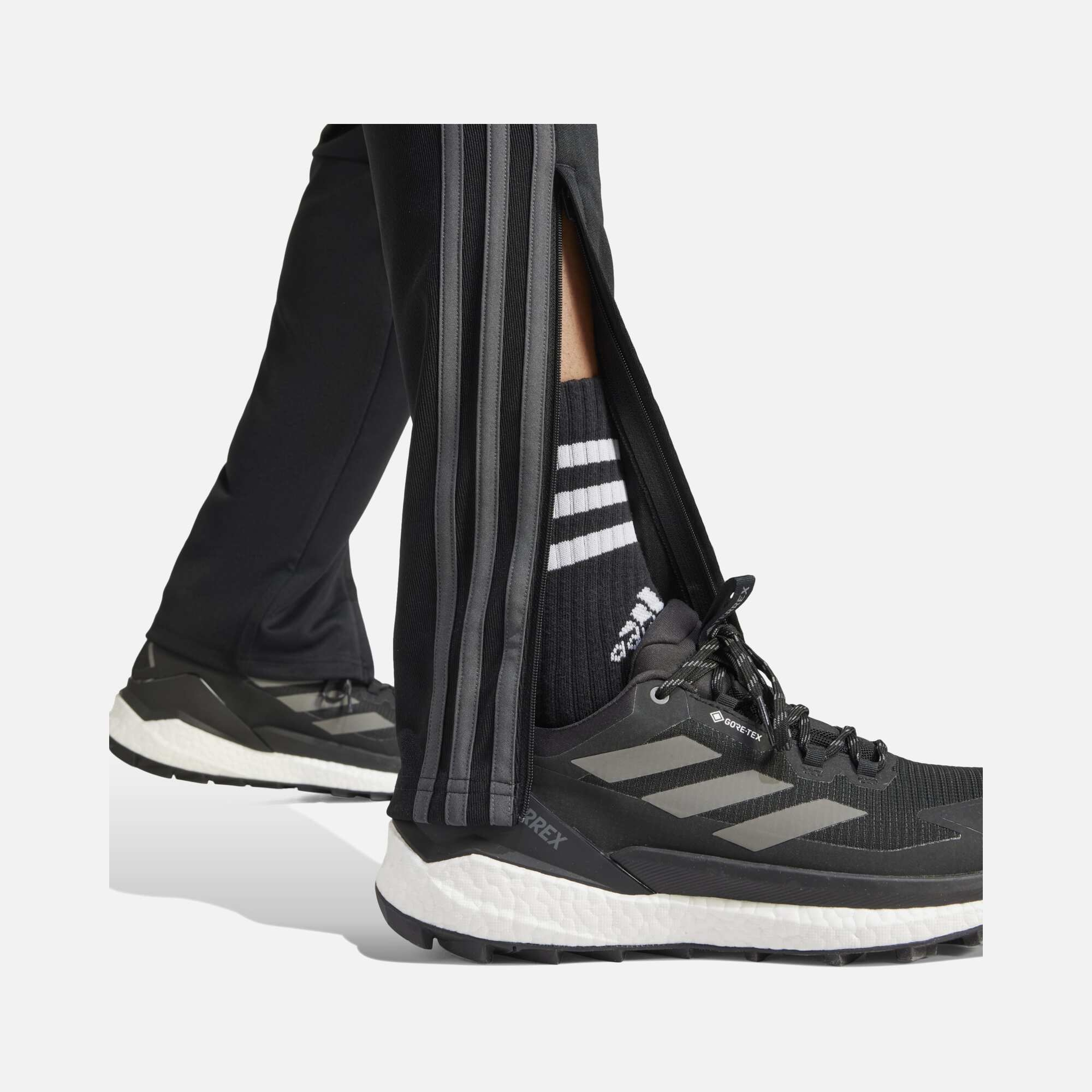 adidas Sportswear Sereno AEROREADY Cut 3-Stripes Regular Slim Tapered Ankle Zippers Erkek Eşofman Altı