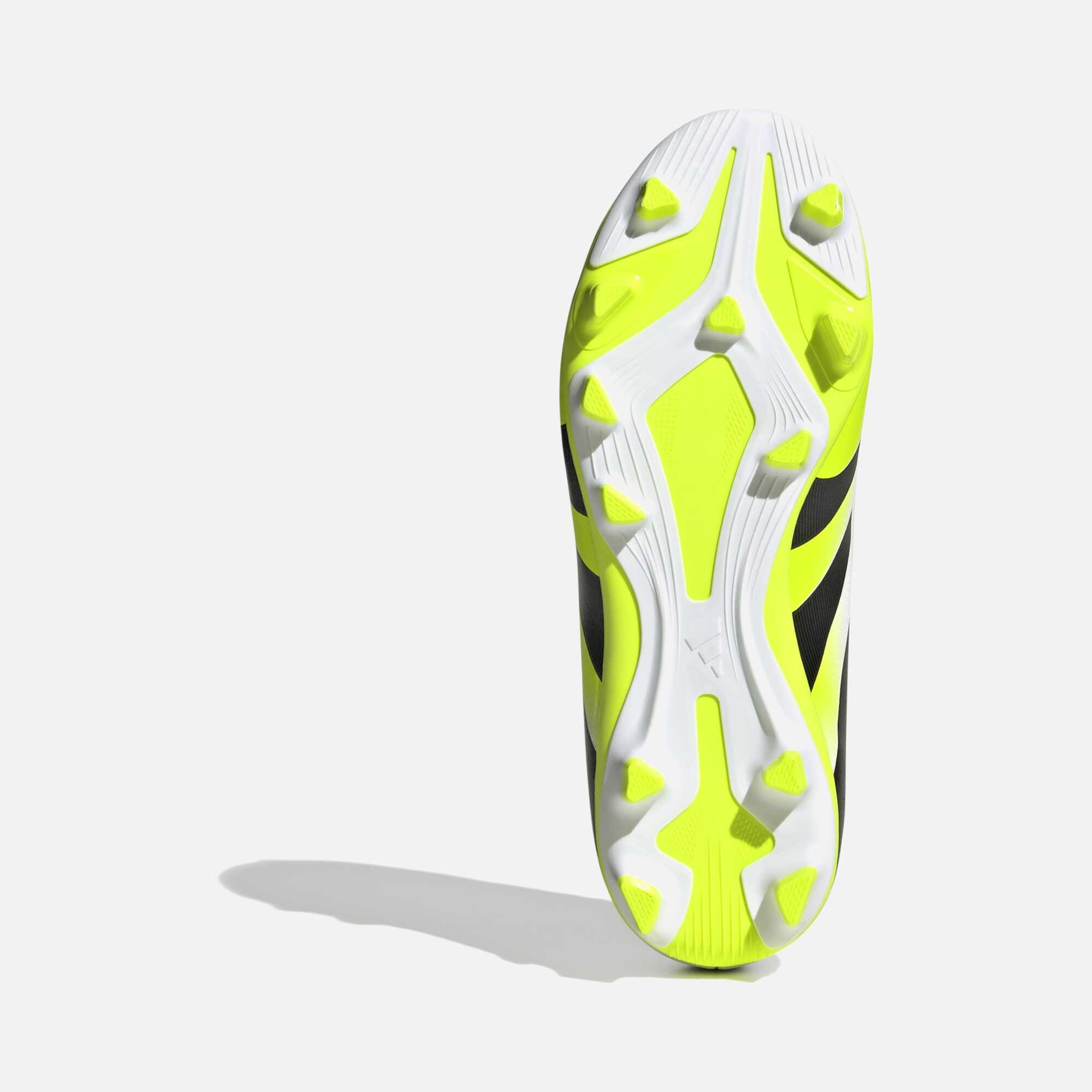 adidas Predator Club Fg/Mg Çocuk Krampon