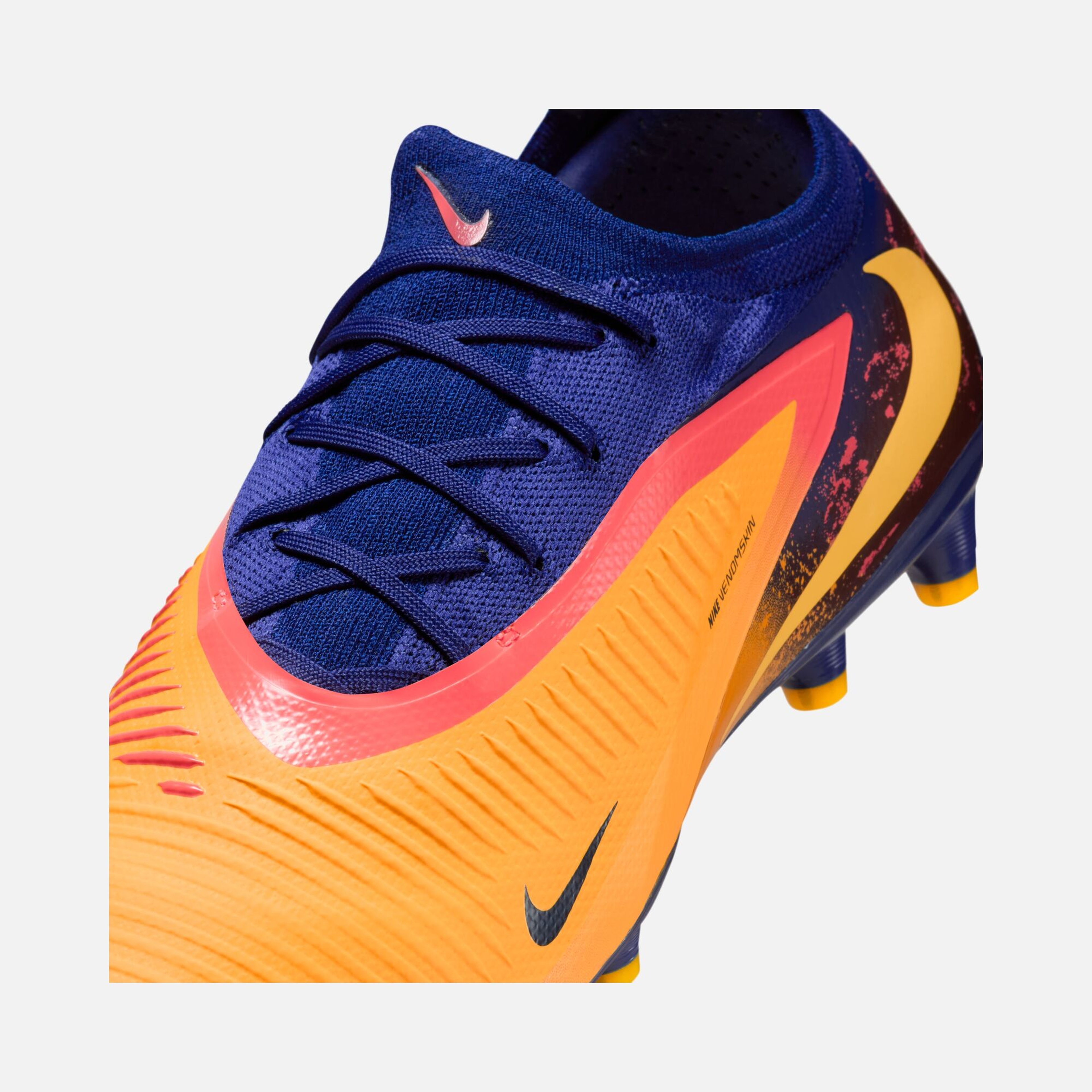 Nike Phantom 6 Low Pro Ag Pro Erling Haaland Krampon