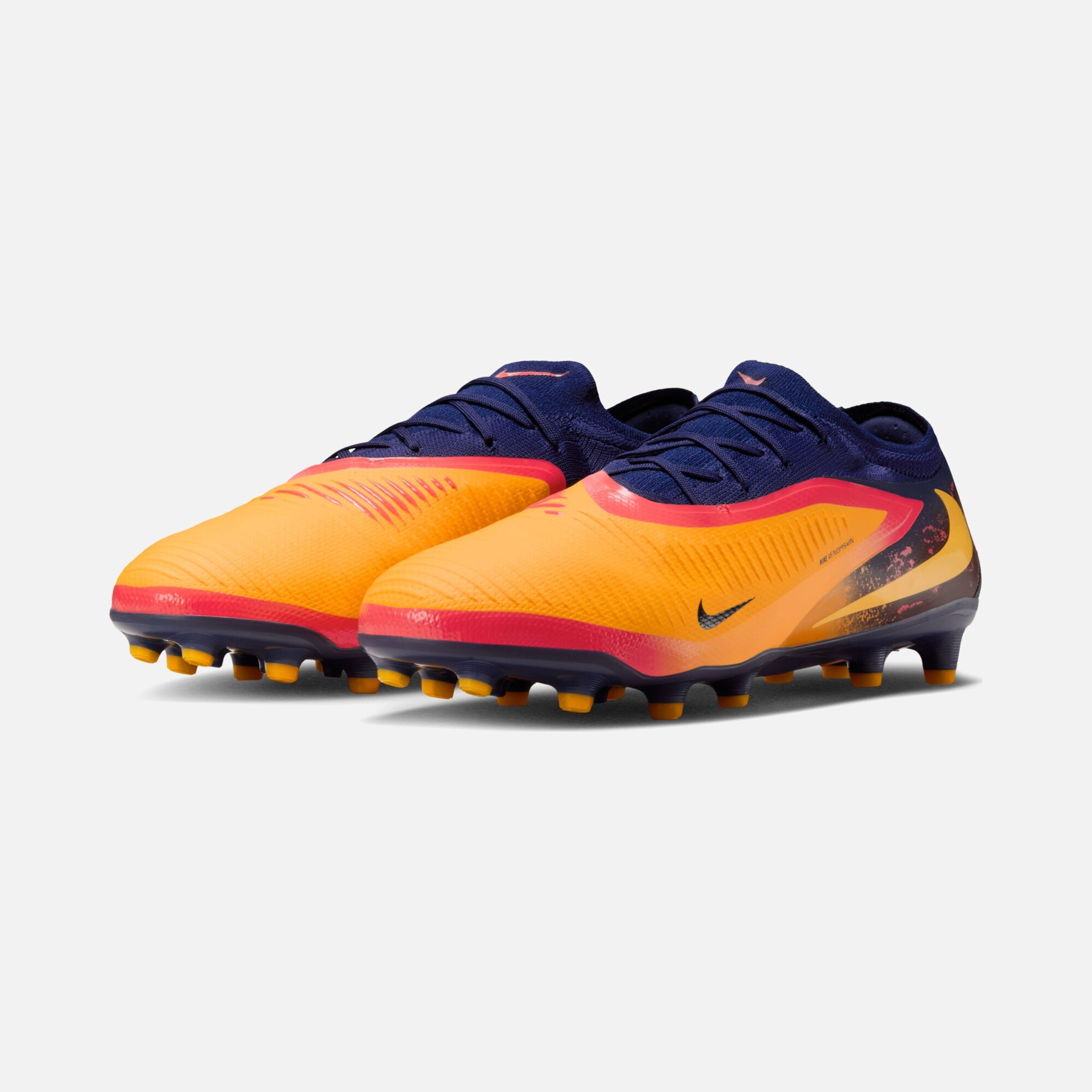 Nike Phantom 6 Low Pro Ag Pro Erling Haaland Krampon