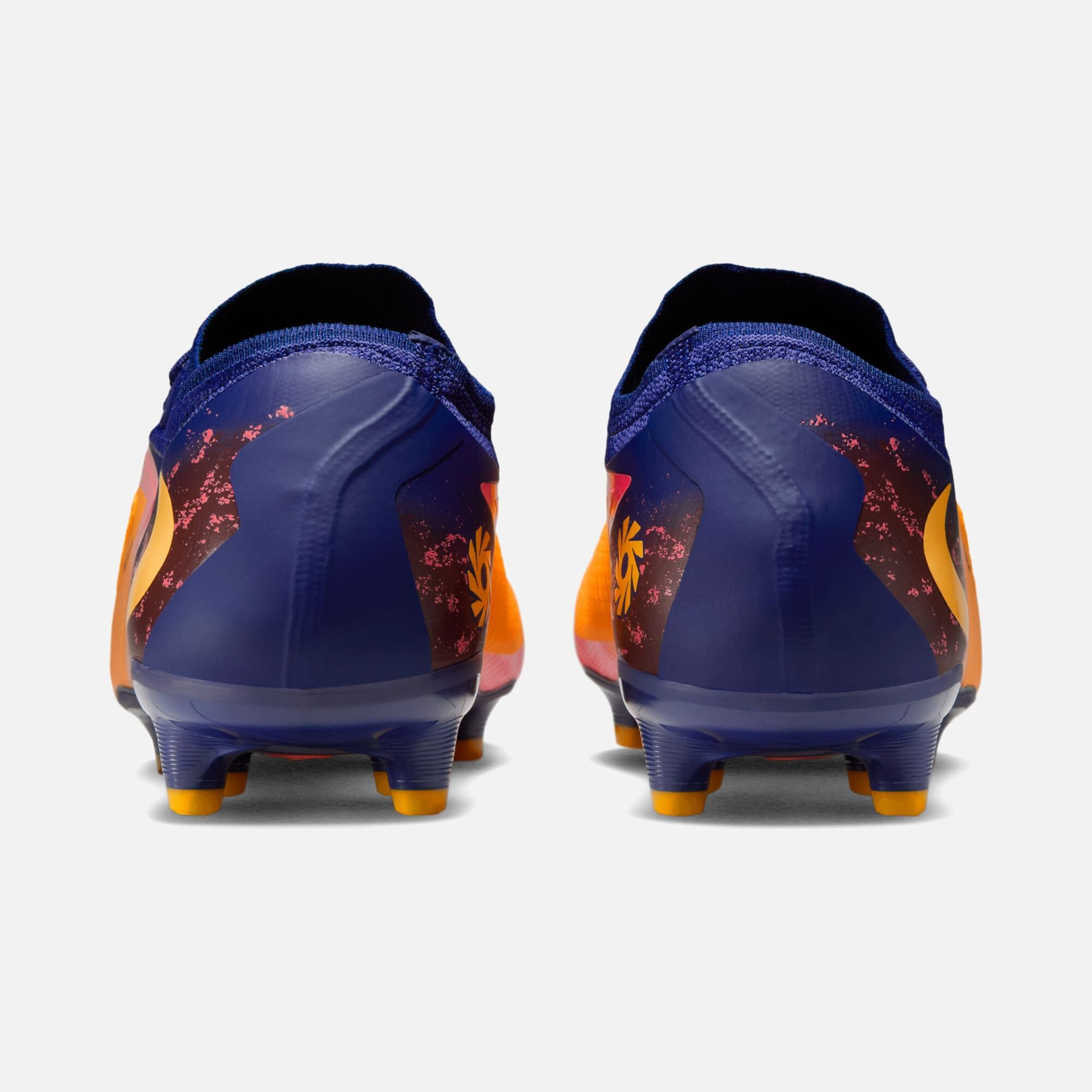 Nike Phantom 6 Low Pro Ag Pro Erling Haaland Krampon