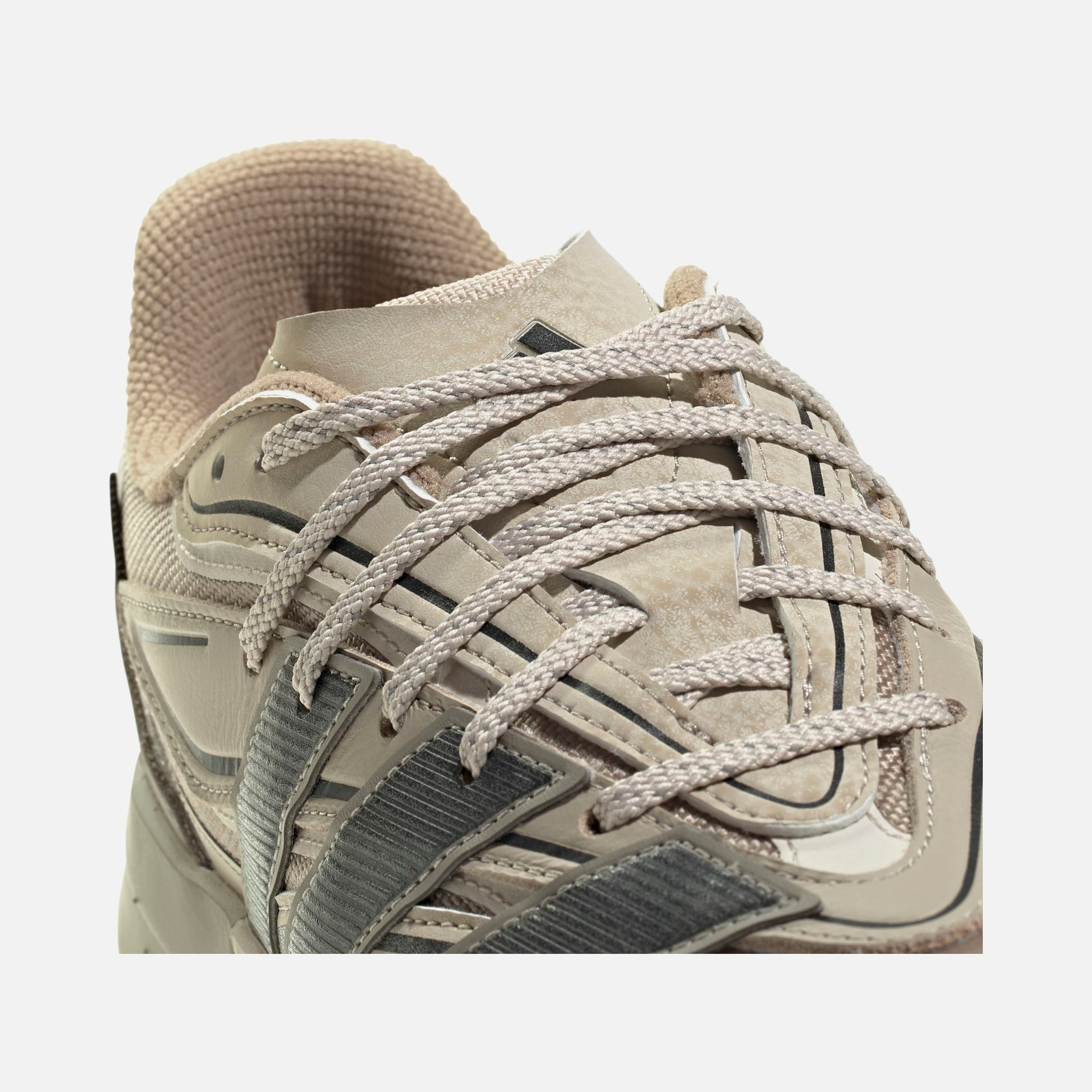 adidas Lightblaze Atr Erkek Spor Ayakkabı