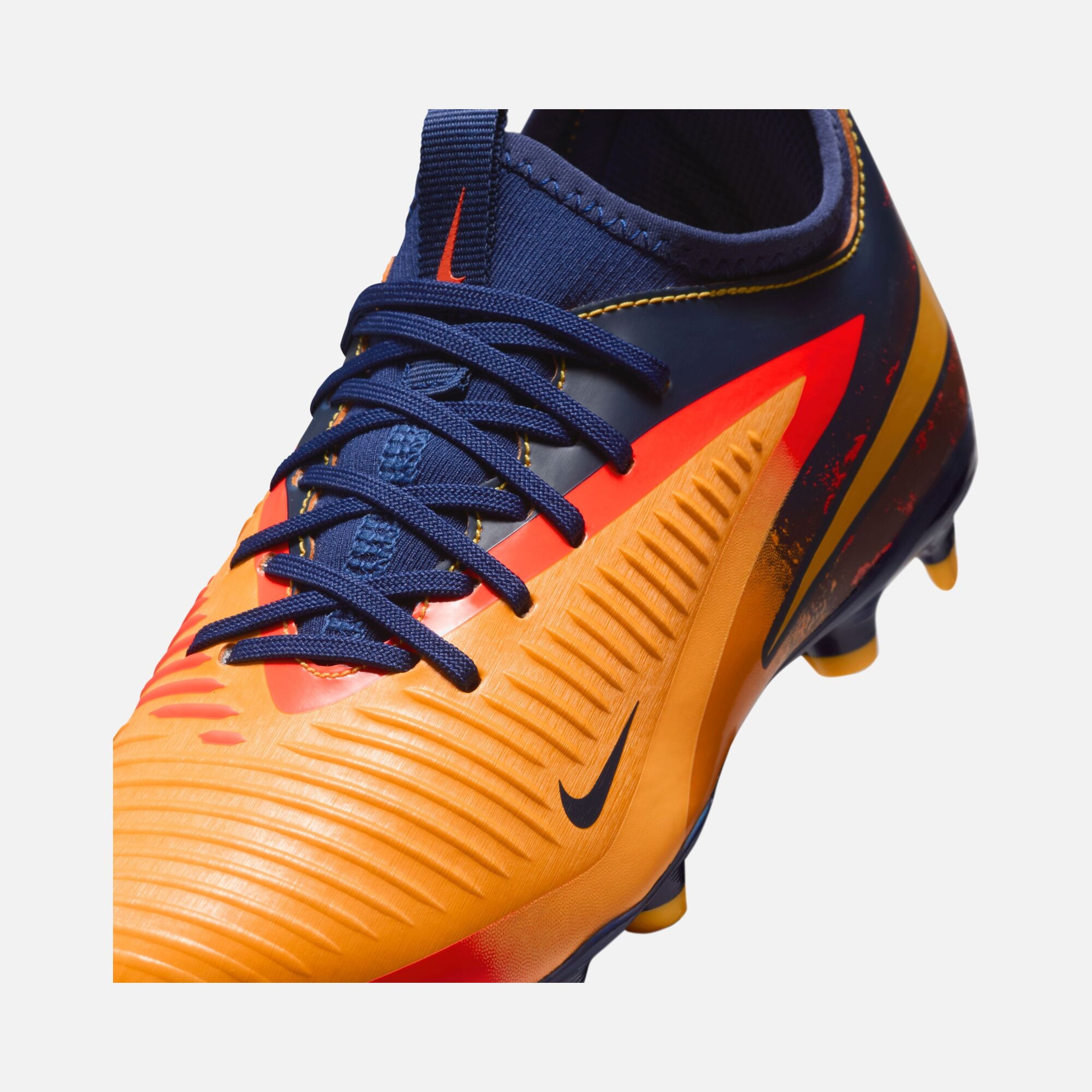 Nike Jr Phantom 6 Low Academy Fg/Mg Erling Haaland Çocuk Krampon