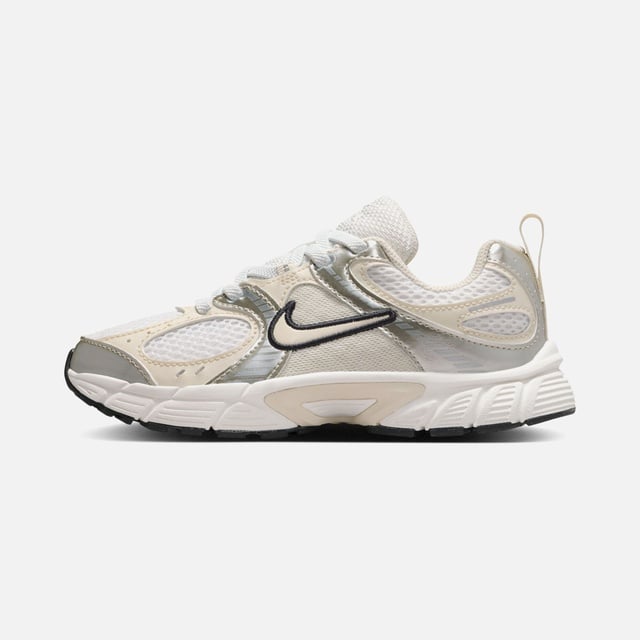 Nike Bej Nike V5 RNR