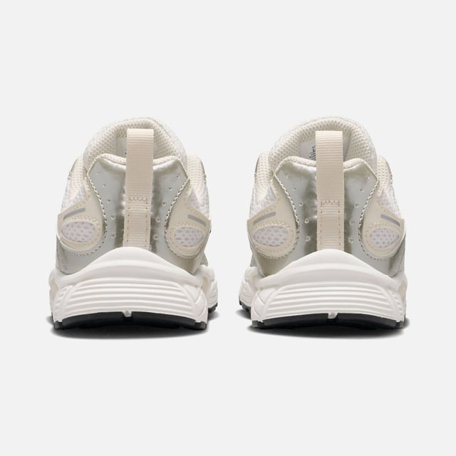 Nike Bej Nike V5 RNR