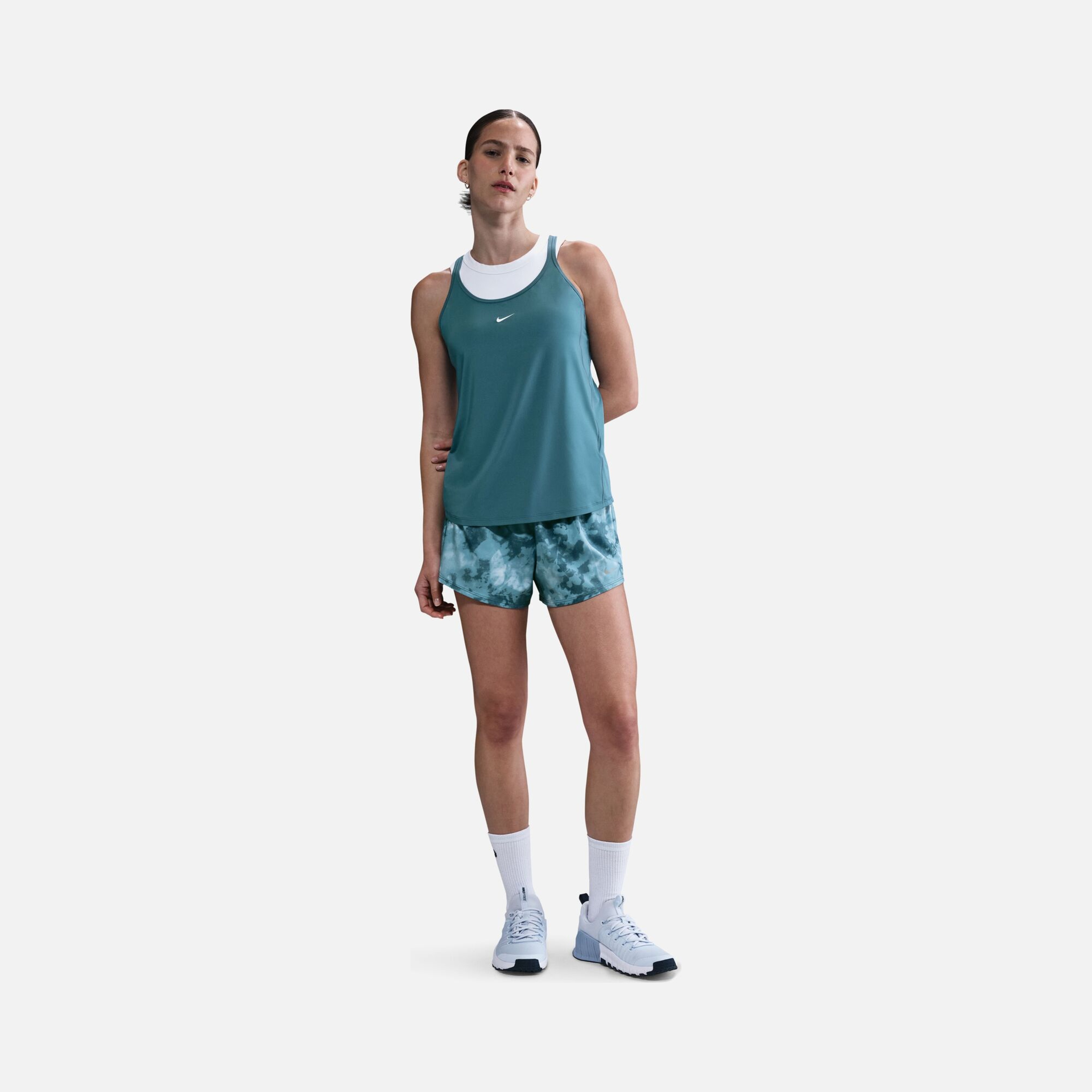 Nike One Classic Dri-fit Strpy Tank Wt Kadın Atlet