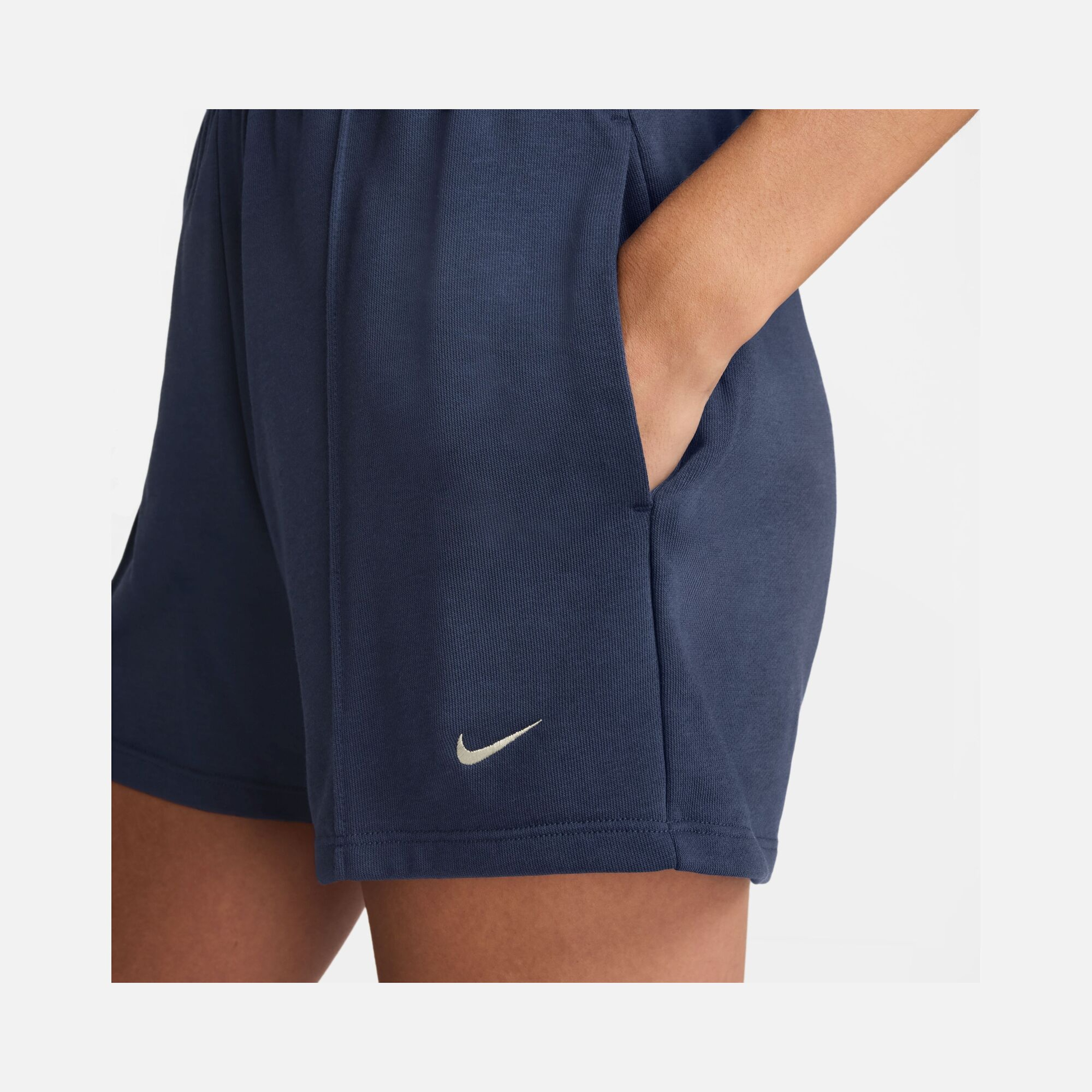 Nike Sportswear Chill French Terry Mid-Rise 10cm (approx.) Kadın Şort