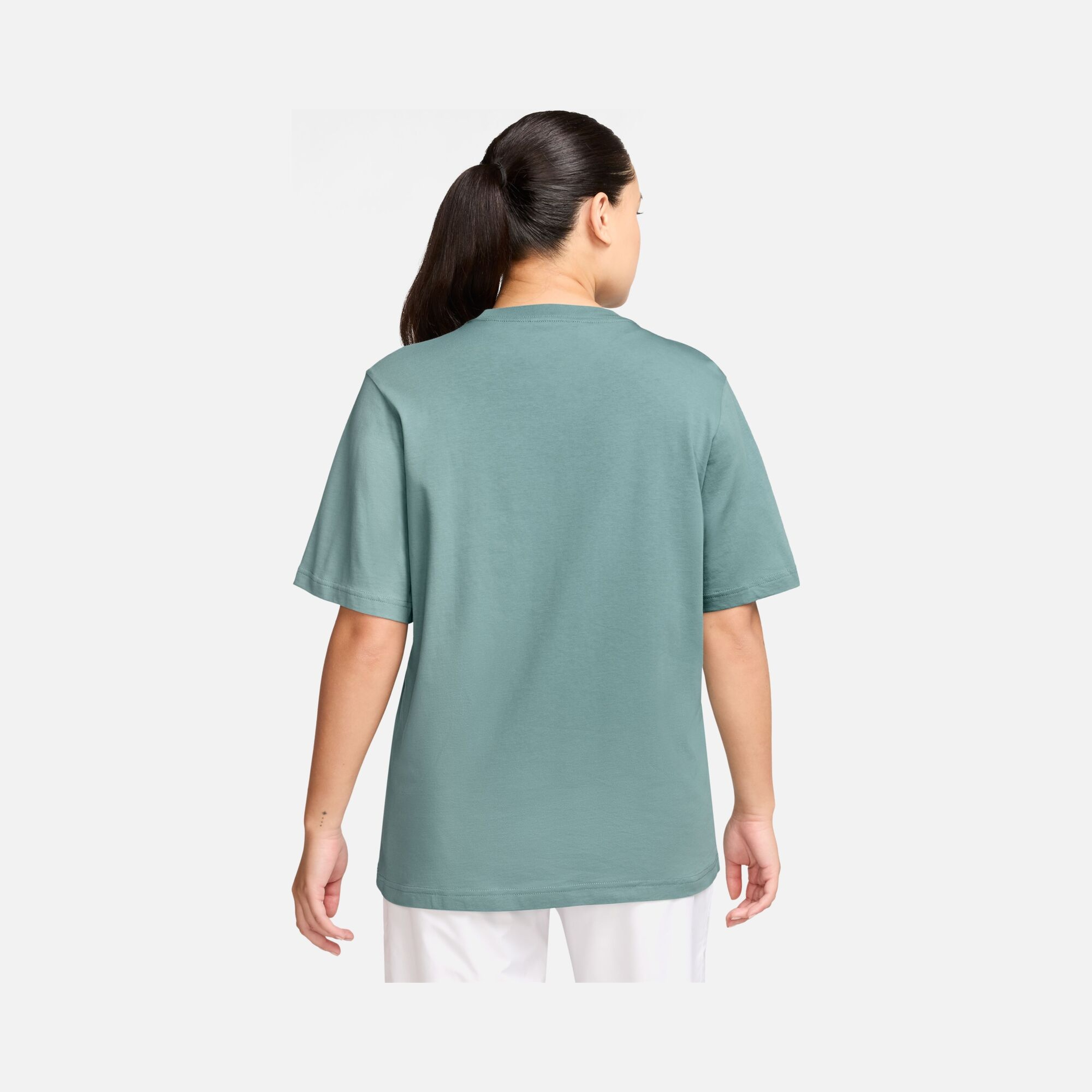 Nike Sportswear Essential Loose Fit Short-Sleeve Kadın Tişört