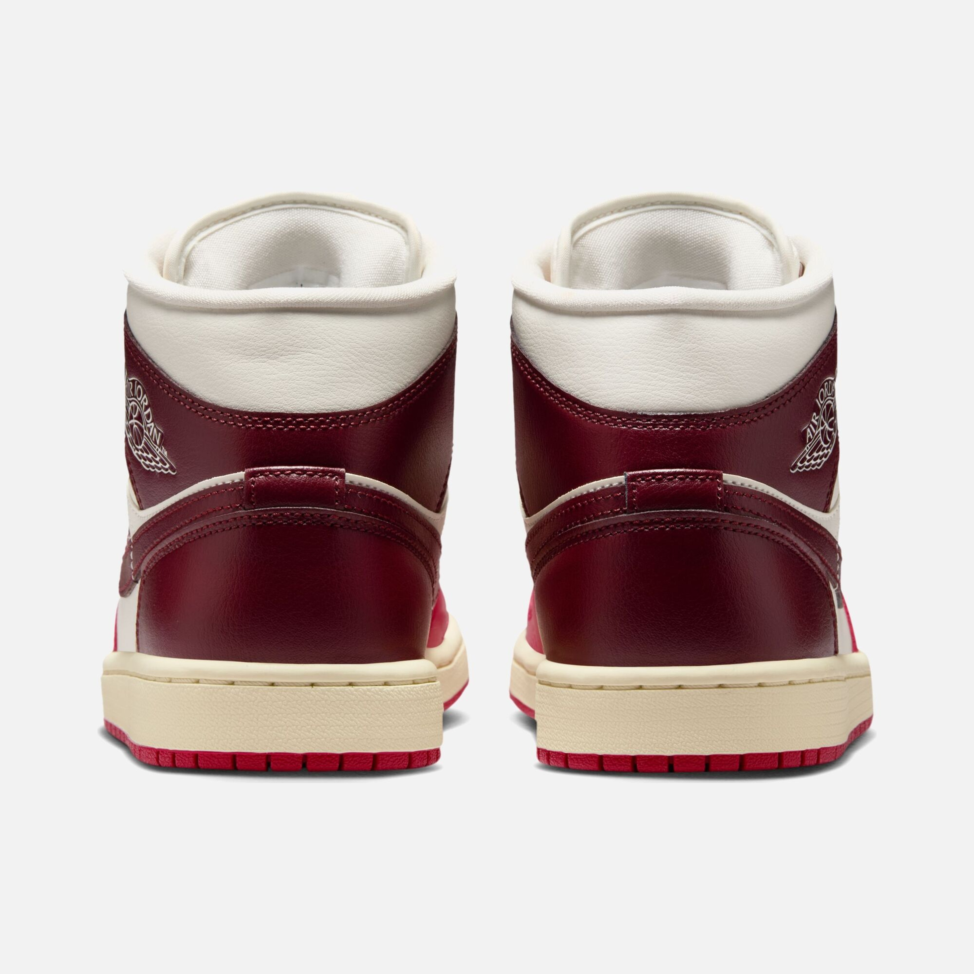 Nike Air Jordan 1 Mid Kadın Spor Ayakkabı