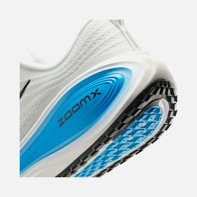 Nike Nike Beyaz Vomero Plus Erkek Spor Ayakkabı Barçın'da! Beyaz - 12. görsel