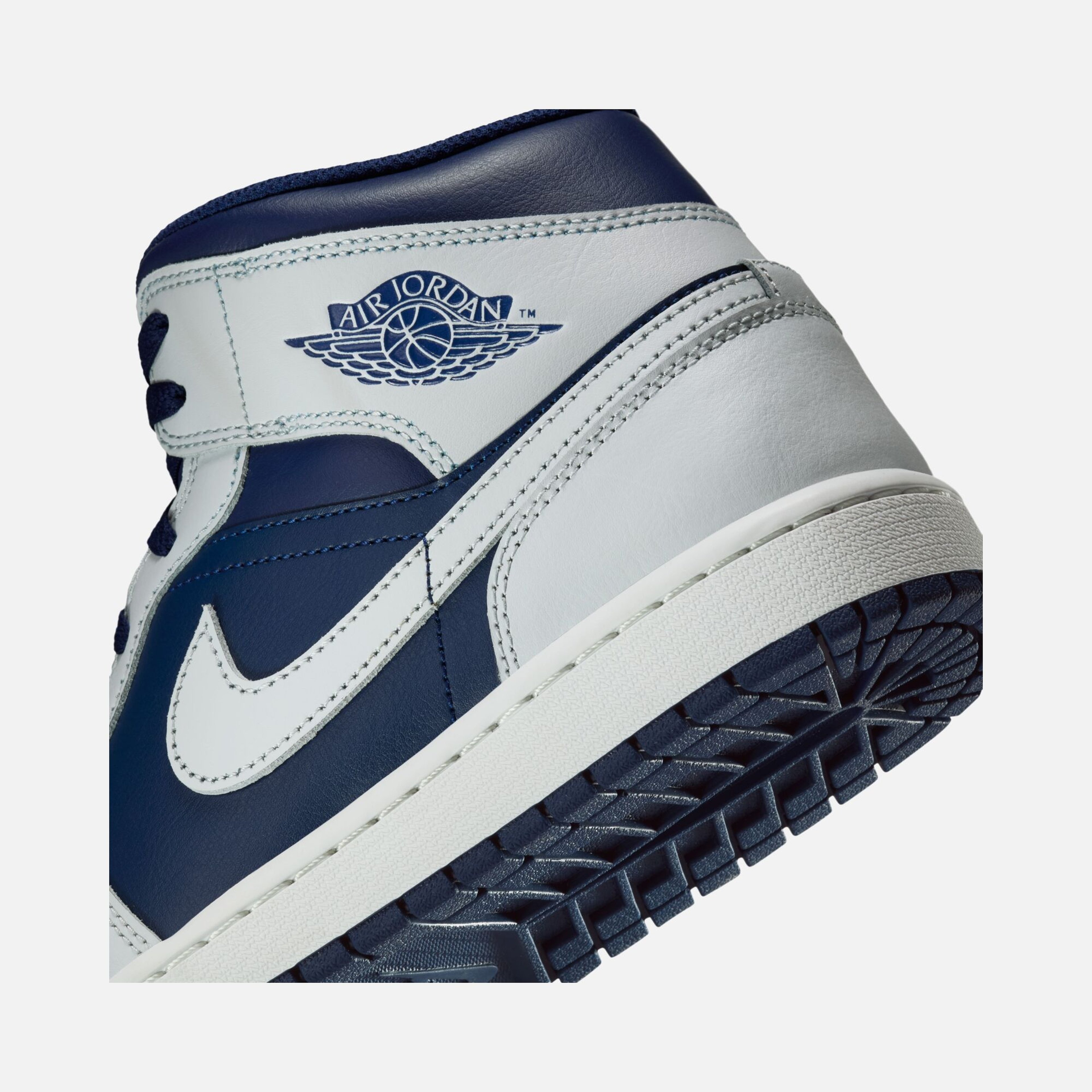 Nike Air Jordan 1 Mid SS25 Erkek Spor Ayakkabı
