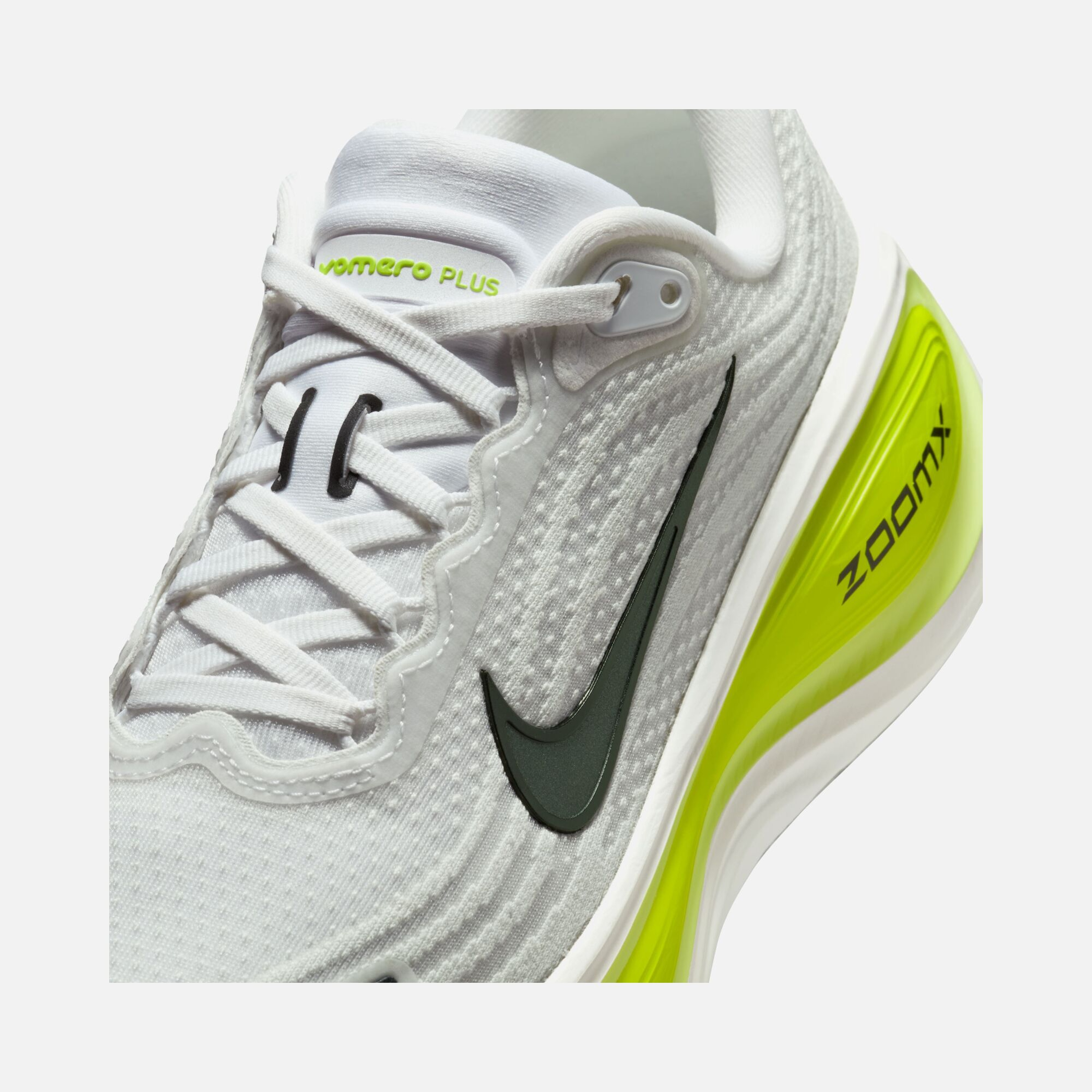 Nike Vomero Plus Kadın Spor Ayakkabı