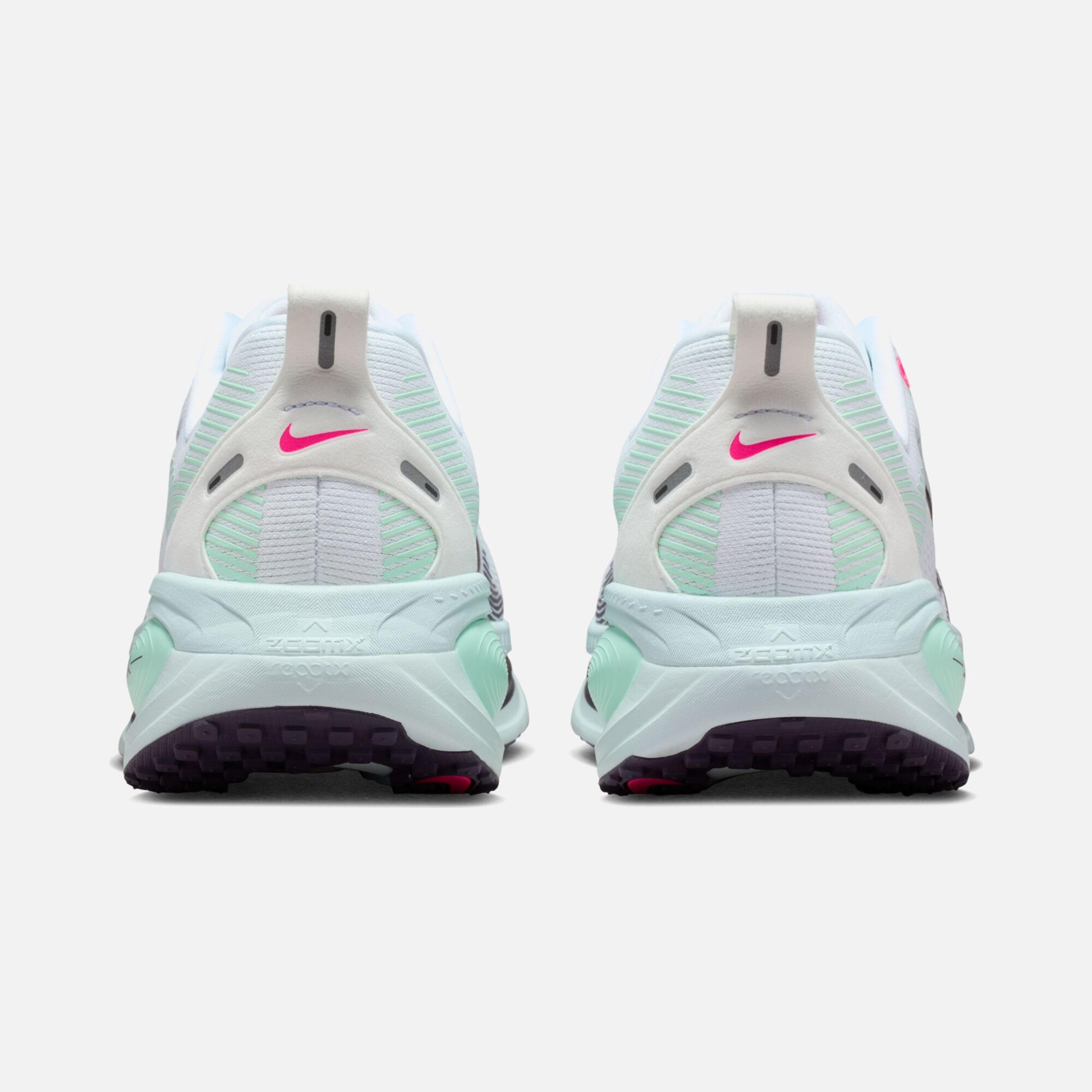 Nike Vomero 18 Erkek Koşu Ayakkabısı