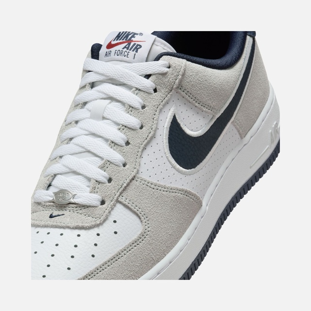 Nike Beyaz Nike Air Force 1 LV8