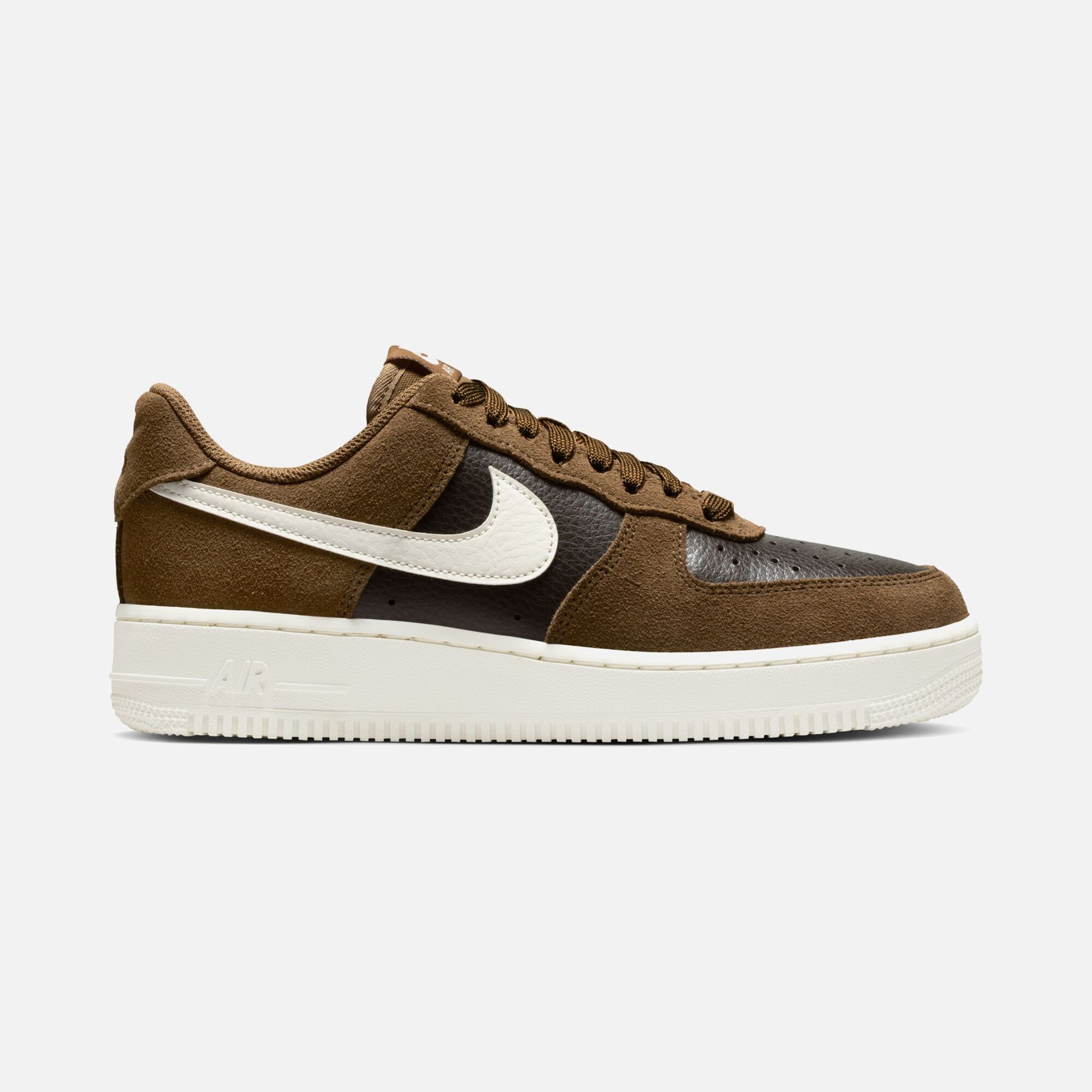 Nike Air Force 1 '07 HO25 Kadın Spor Ayakkabı