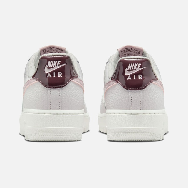 Nike Beyaz Nike Air Force 1