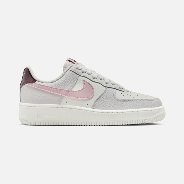 Nike Beyaz Nike Air Force 1