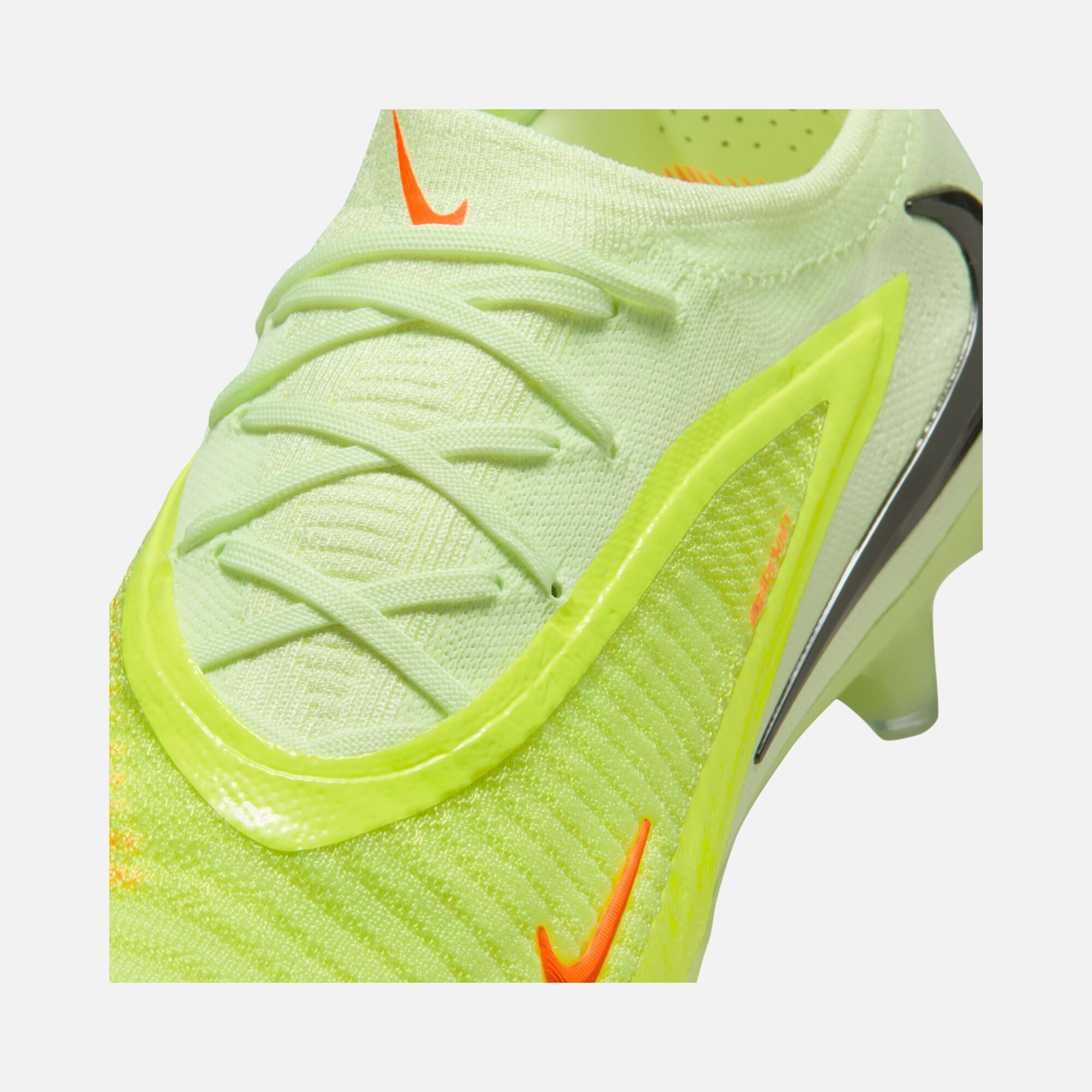 Nike Phantom 6 Low Elite Fg Erkek Krampon