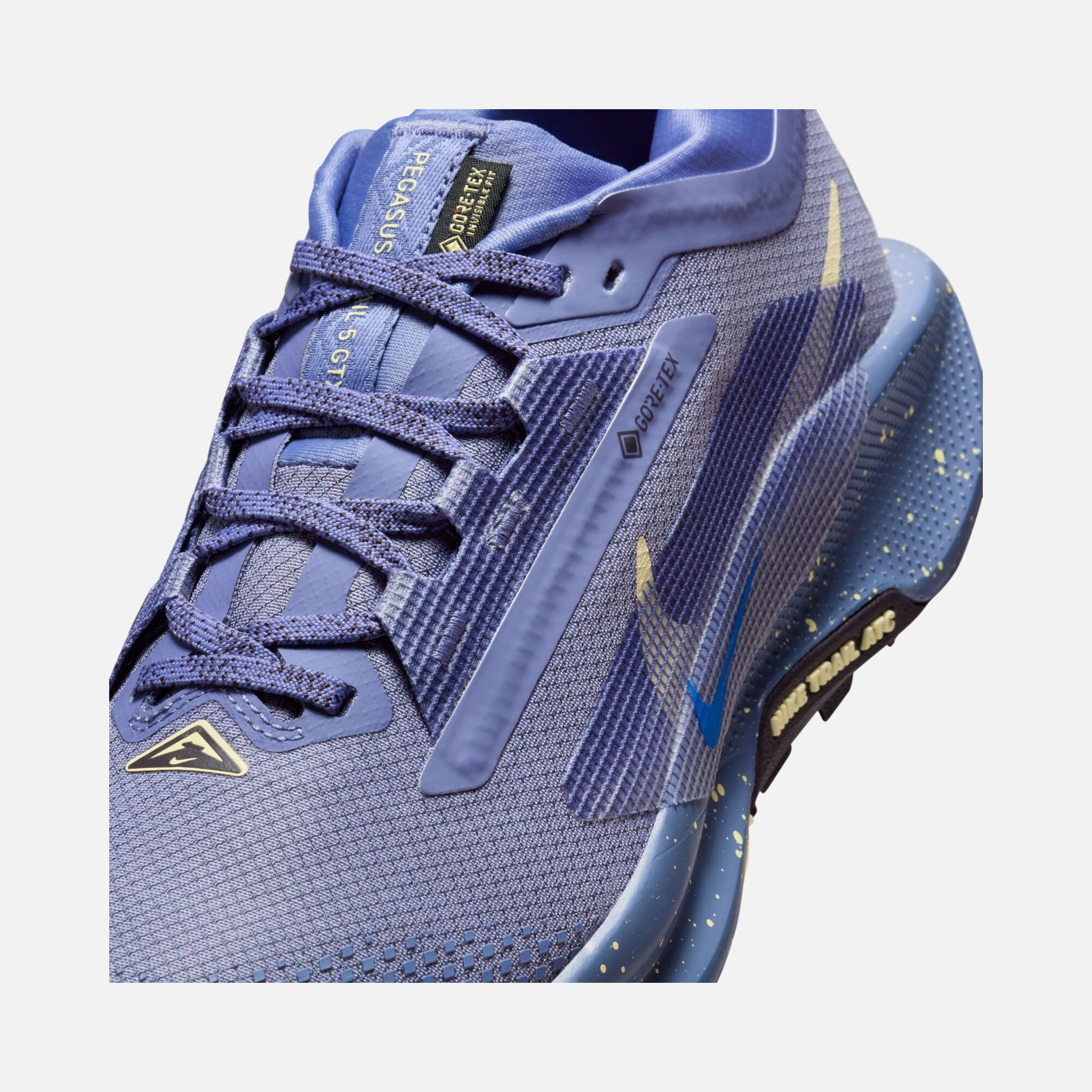 Nike Pegasus Trail 5 Gore-Tex Running Kadın Spor Ayakkabı