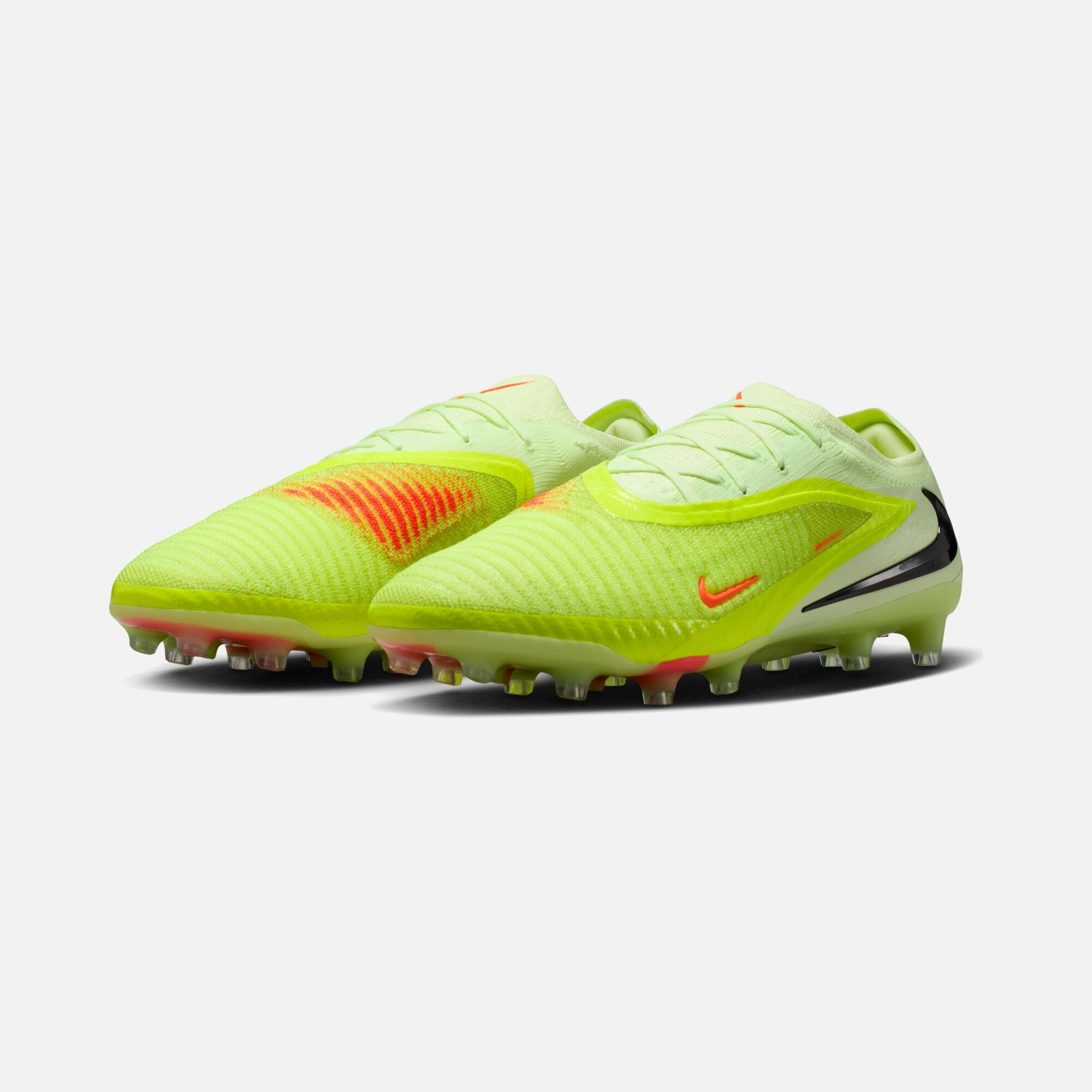 Nike Phantom 6 Low Elite Ag Pro Erkek Krampon