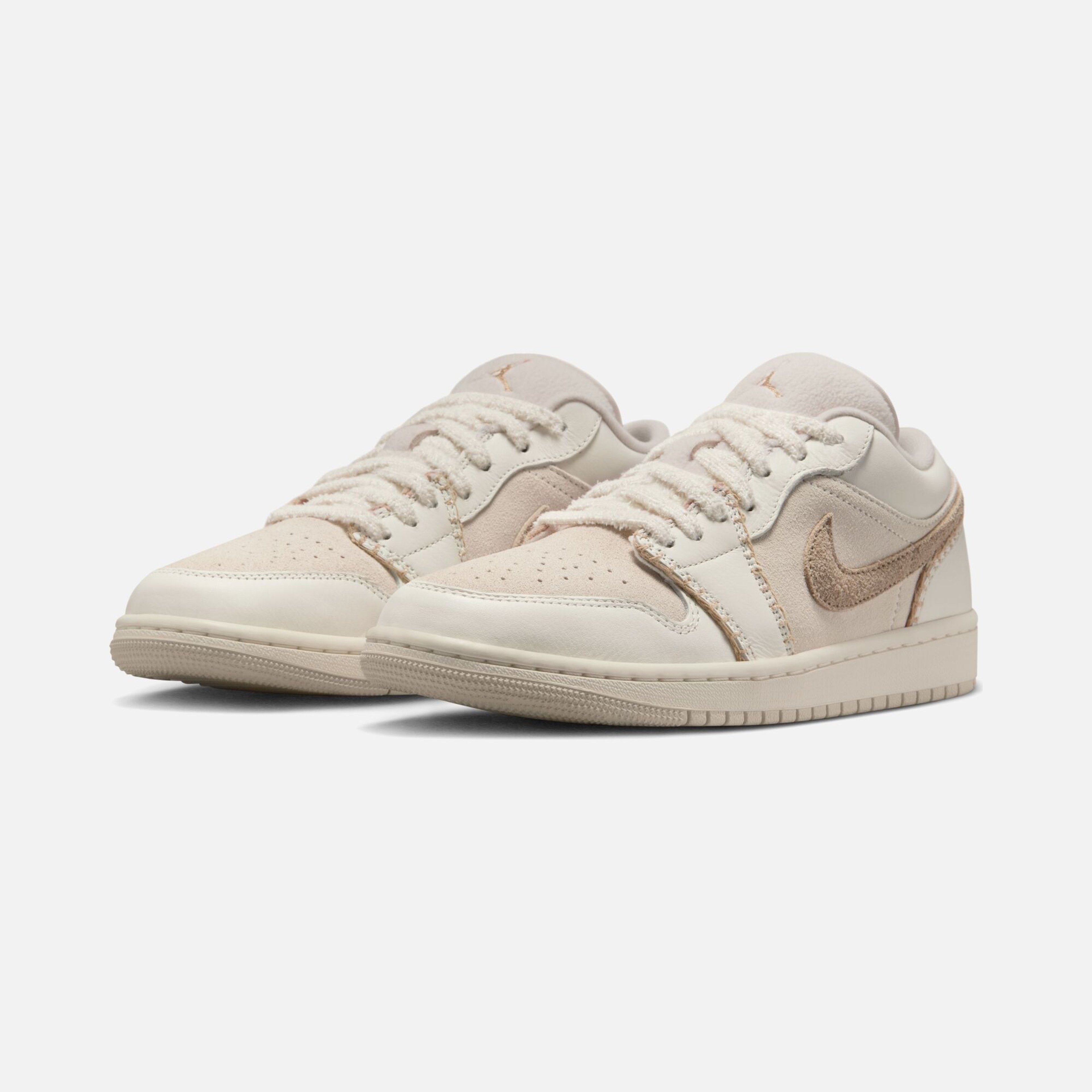 Nike Air Jordan 1 Low Se W HO25 Kadın Spor Ayakkabı