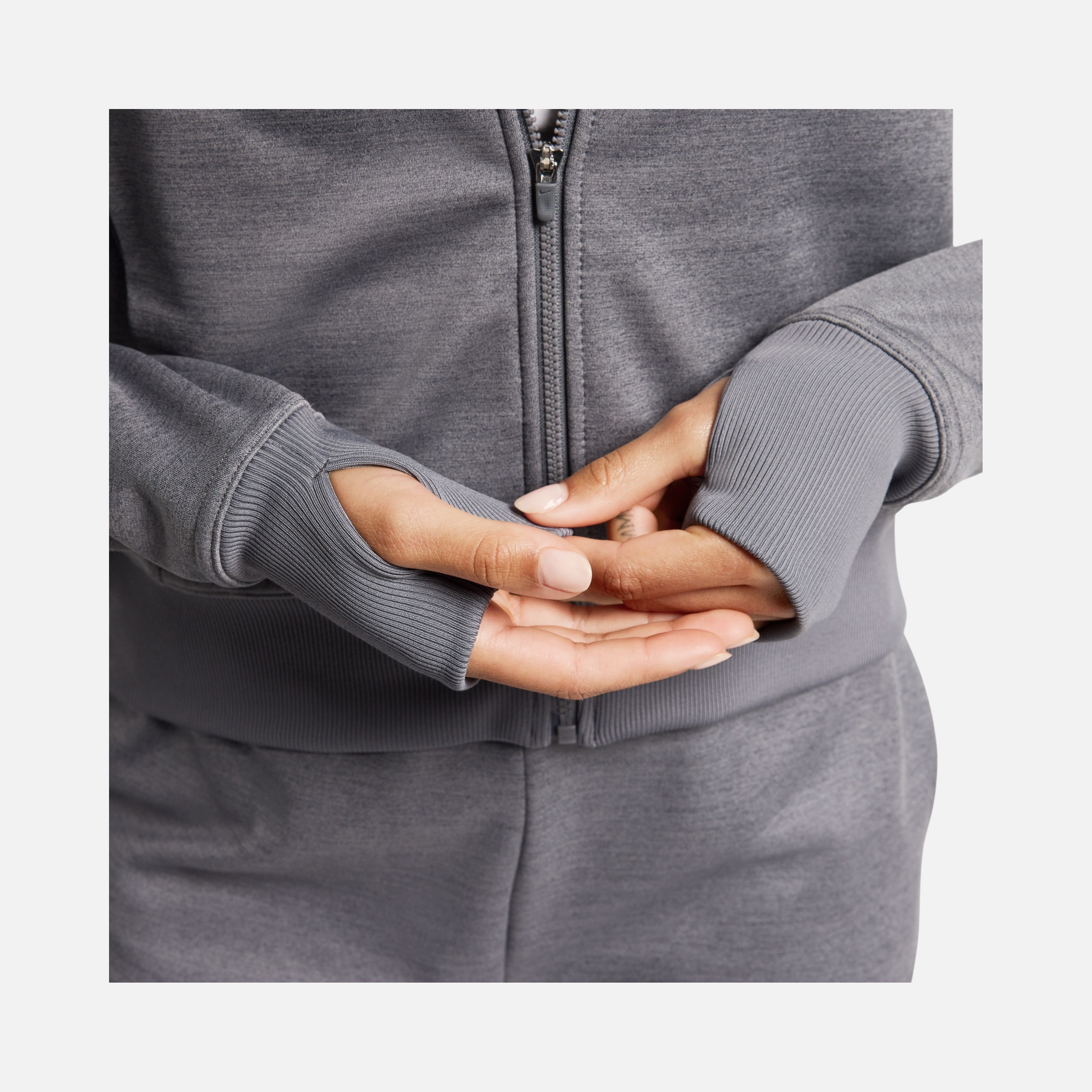 Nike Therma-Fit One Full-Zip Hoodie Versatile Kadın Sweatshirt