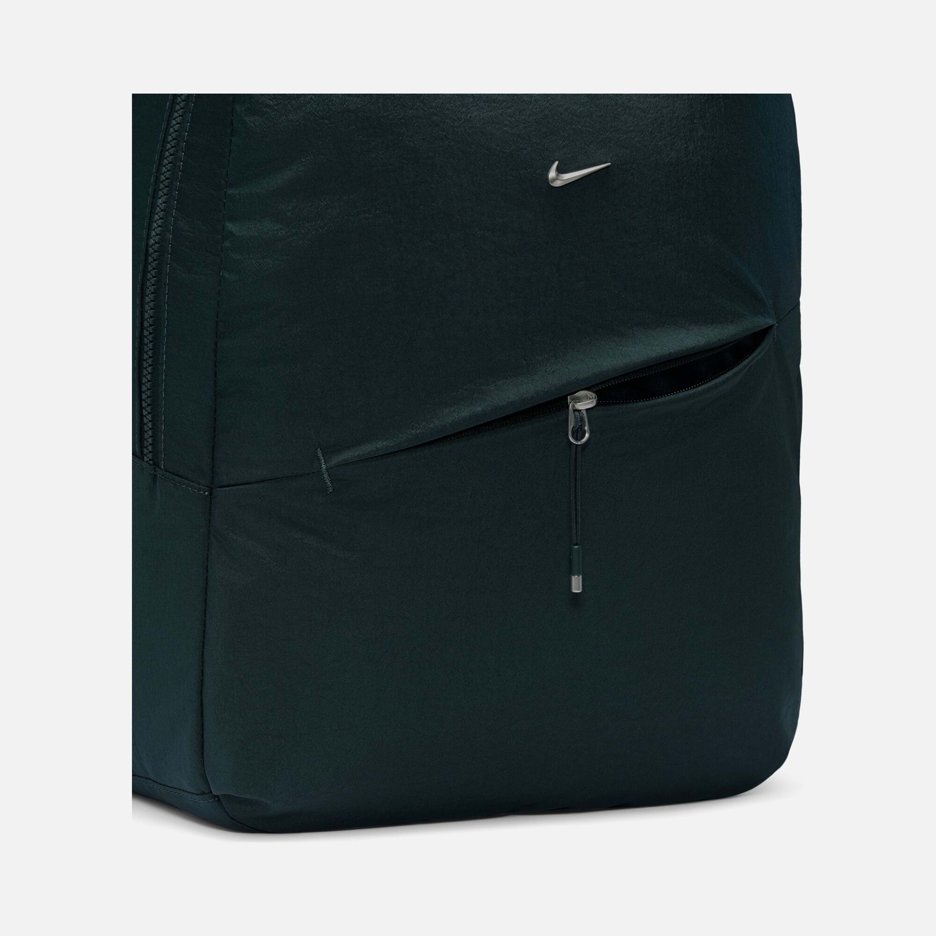 Nike Sportswear Aura (24 L) Kadın Sırt Çantası