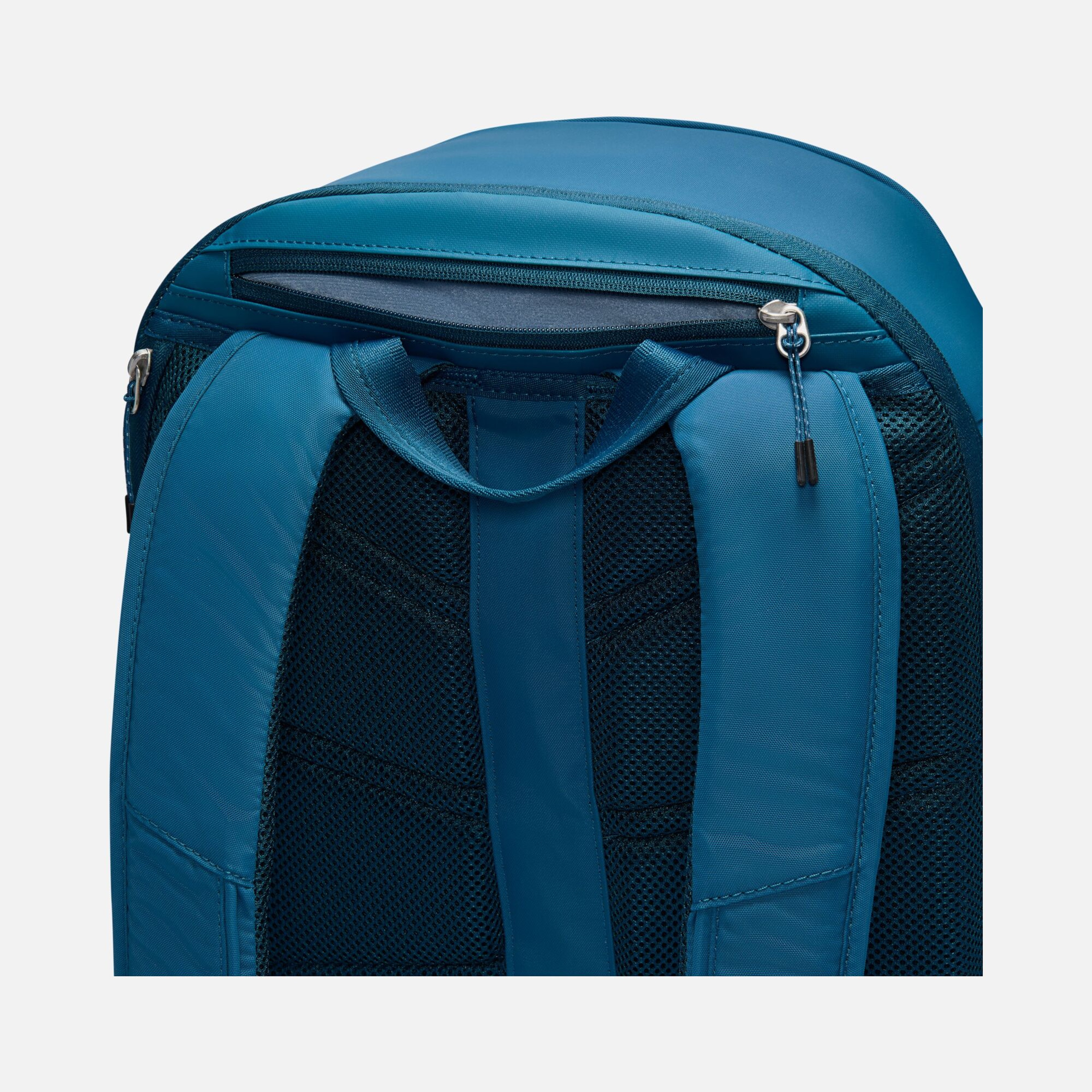 Nike Commute Sırt Çantası