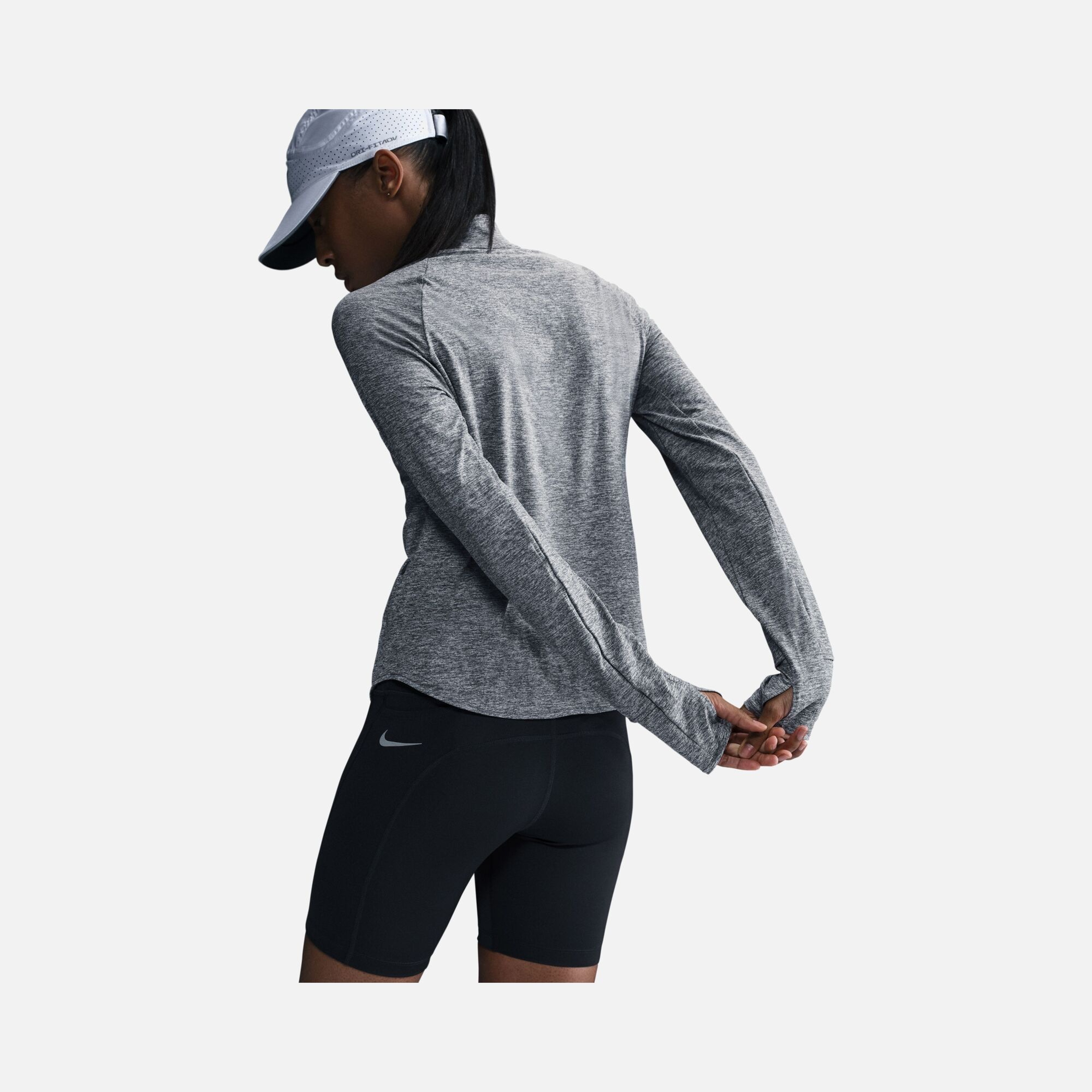 Nike Swift Dri-Fit UV 1/4-Zip Running Long-Sleeve Kadın Tişört