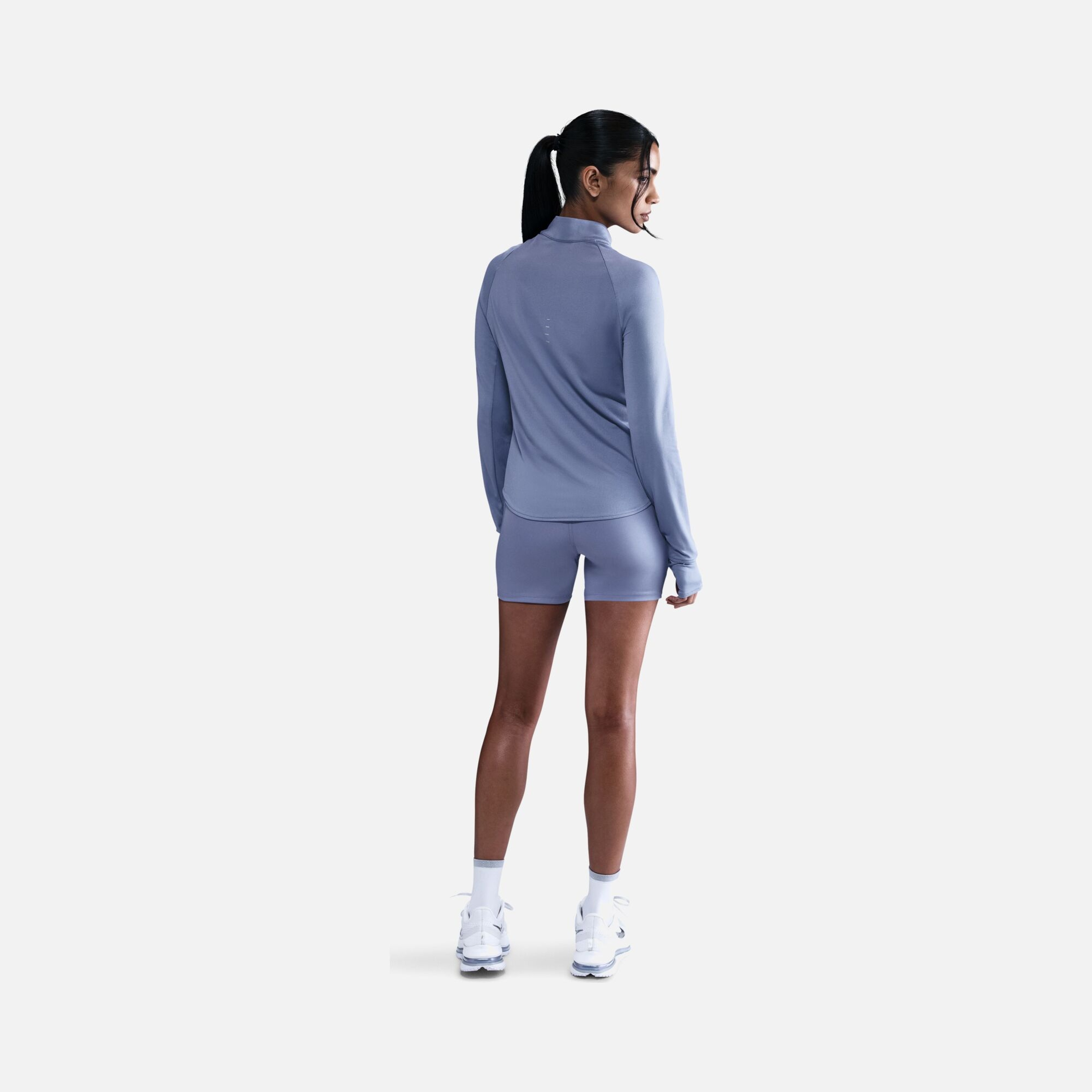 Nike Swift Dri-Fit UV 1/4-Zip Running Long-Sleeve Kadın Tişört