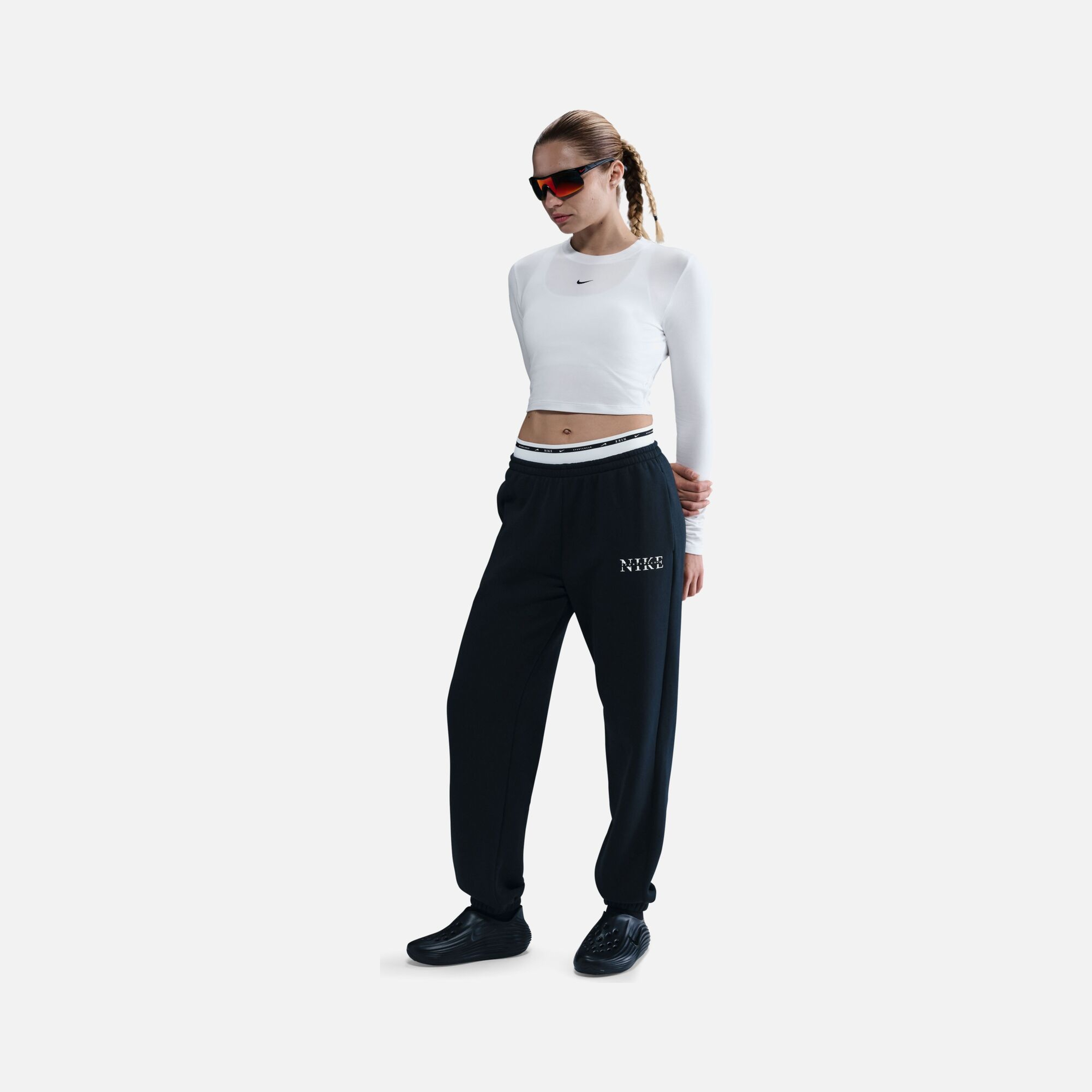 Nike Sportswear Chill Knit Slim Cropped Long-Sleeve Kadın Tişört